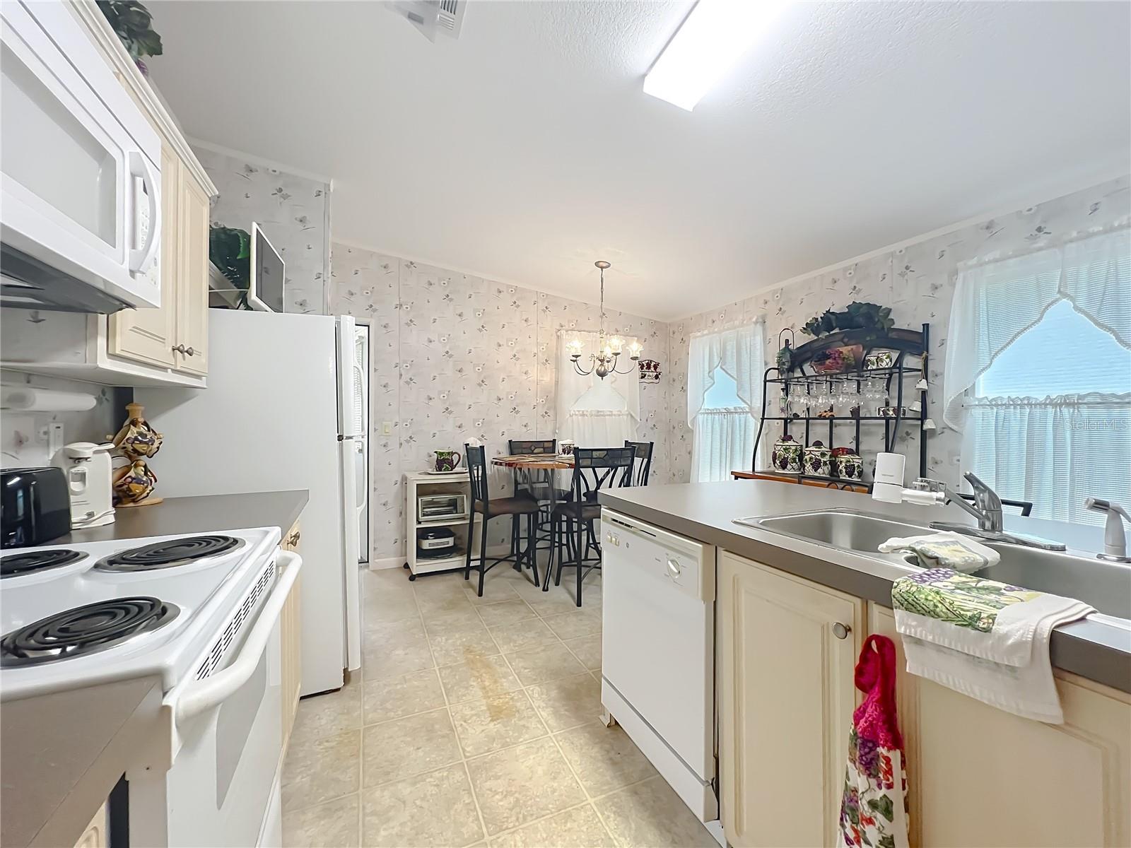 SILVER LAKES ACRES UN 02 - Residential