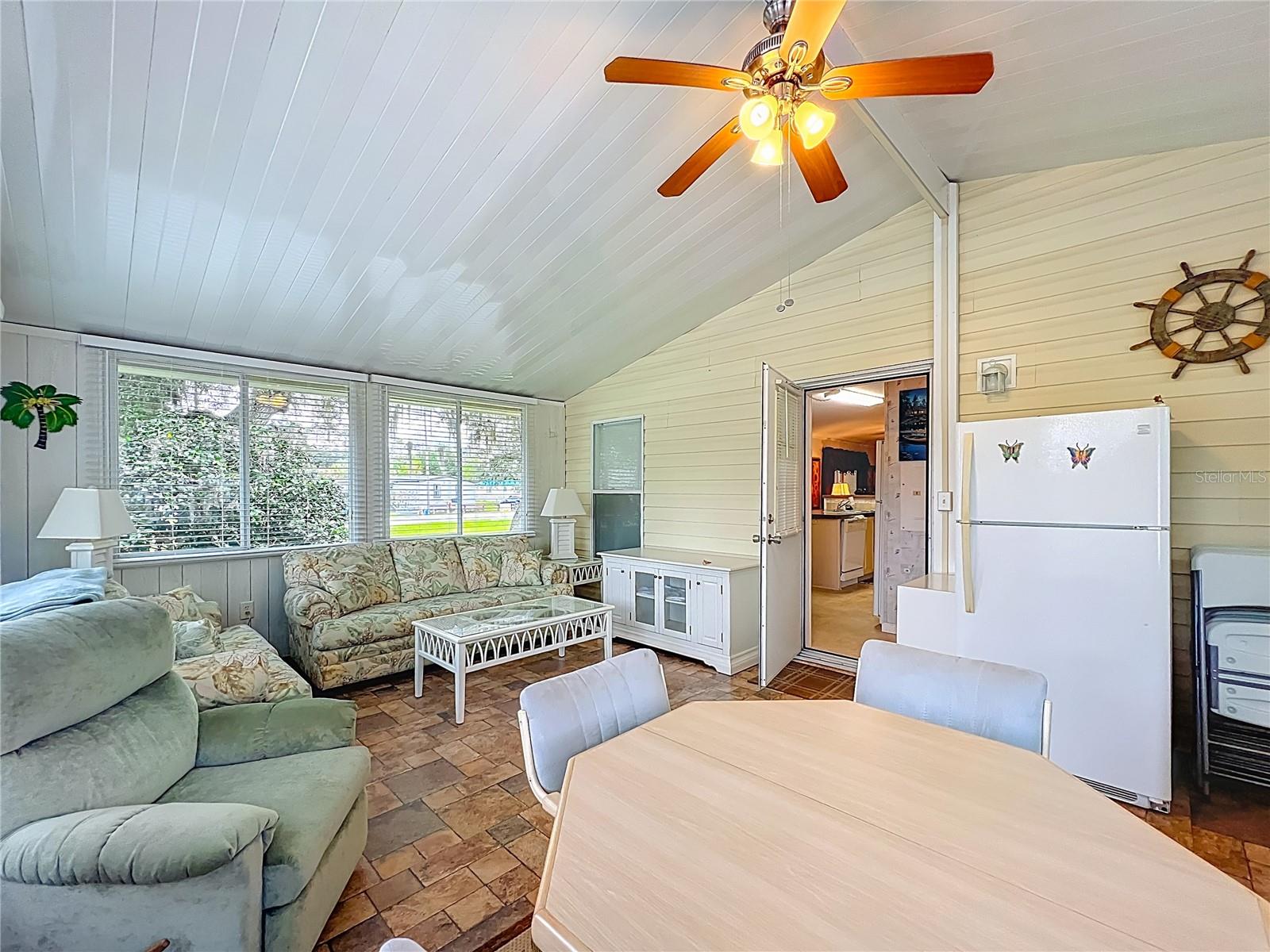 SILVER LAKES ACRES UN 02 - Residential