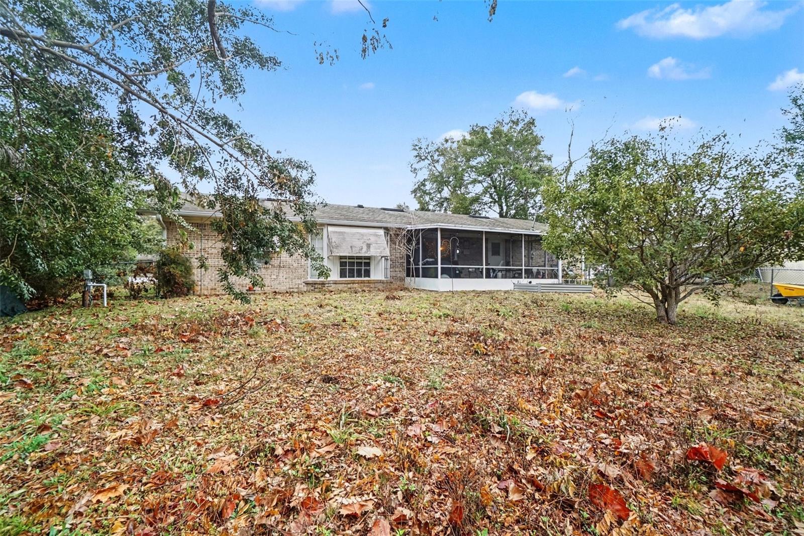 DELTONA - Residential