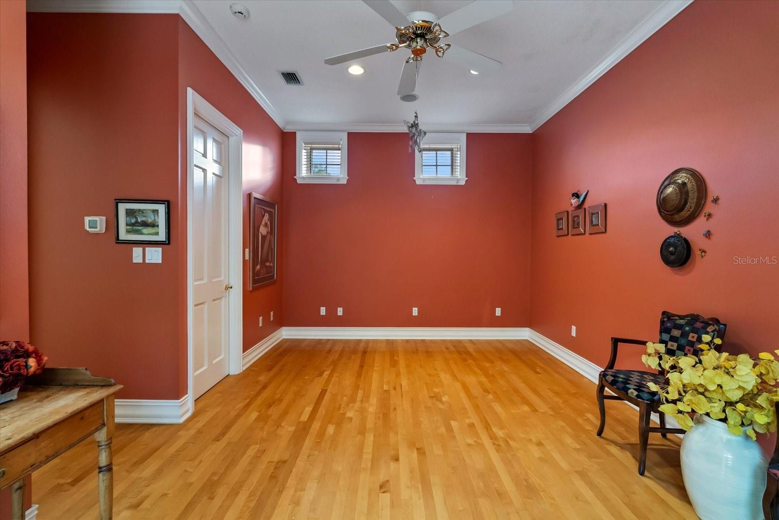 RIDGELAND - Residential