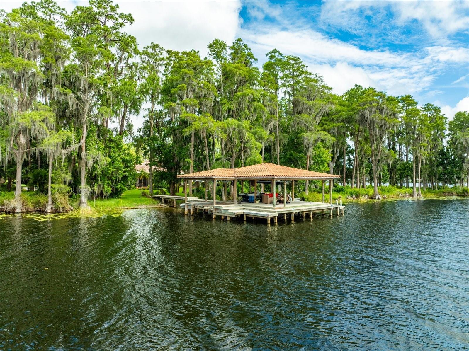 RIDGELAND - Residential