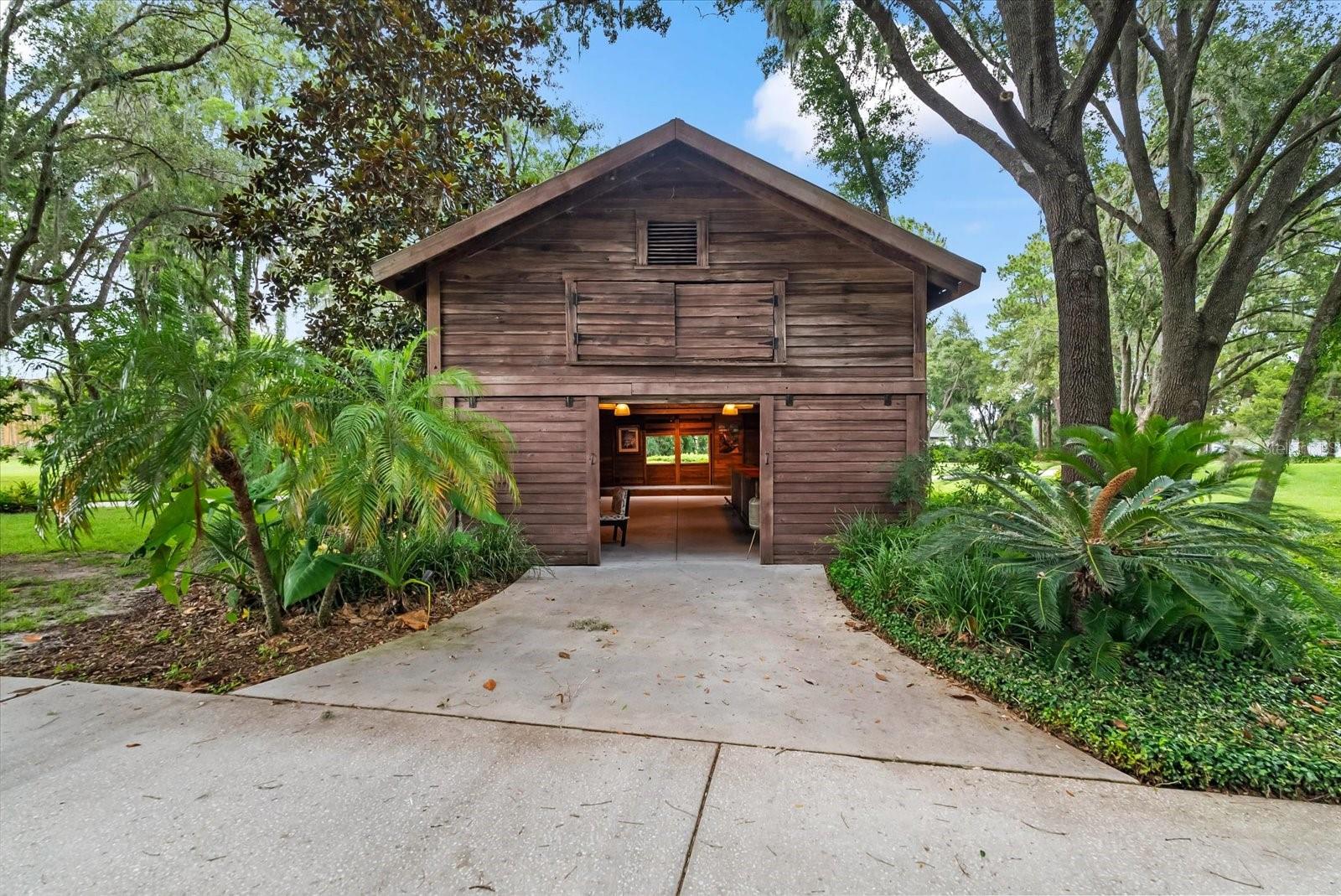 RIDGELAND - Residential