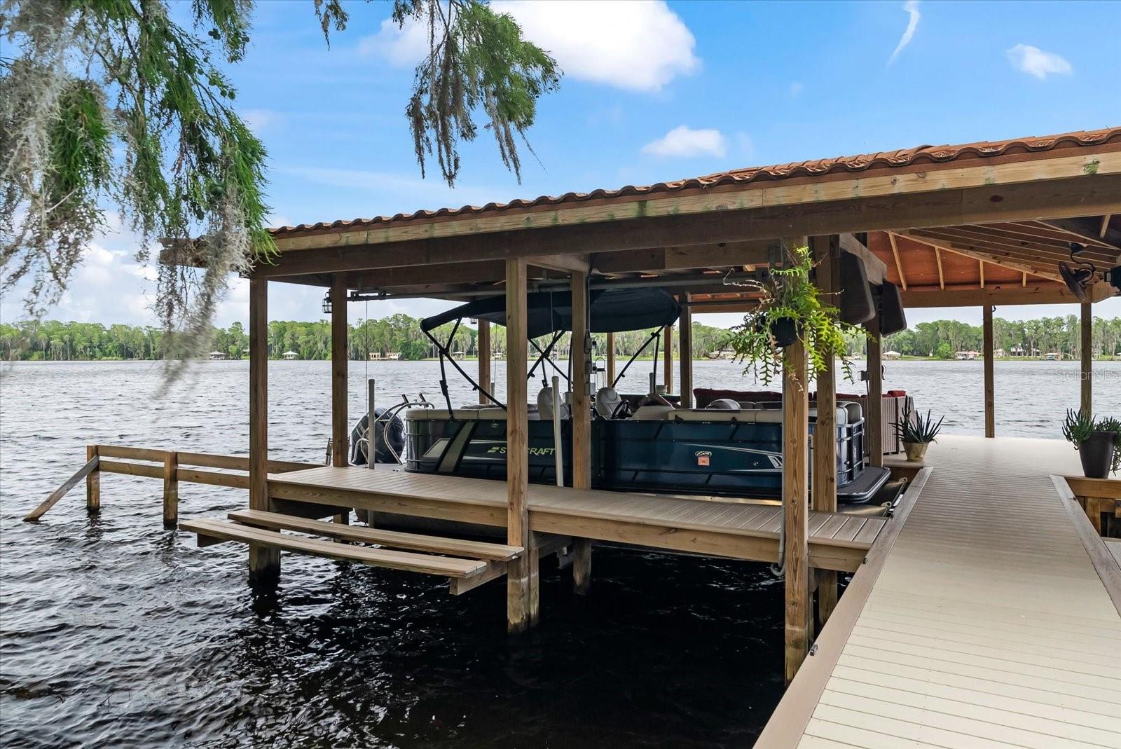 RIDGELAND - Residential