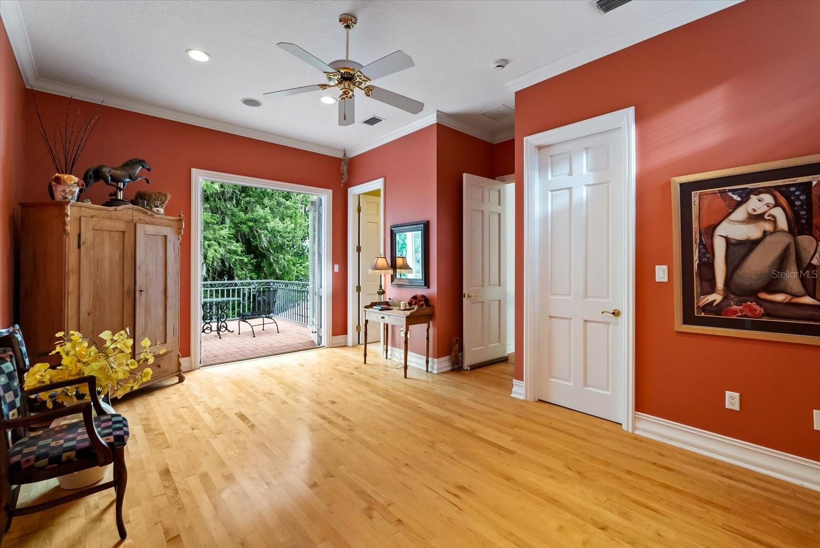 RIDGELAND - Residential