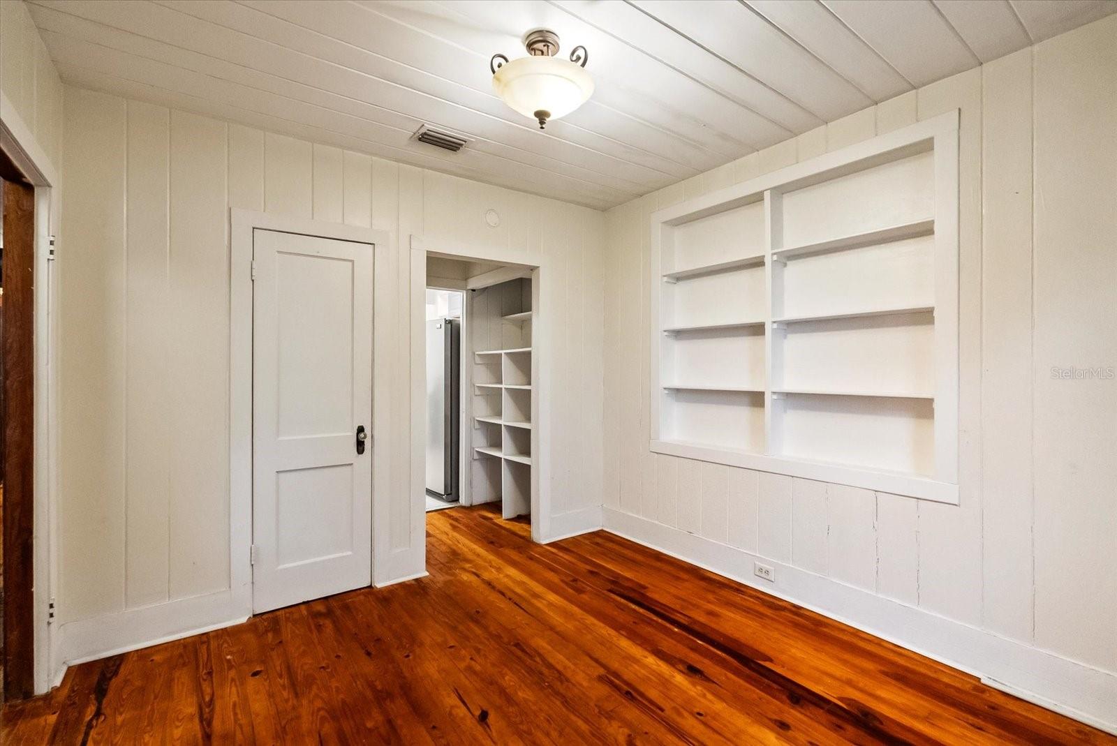 RIDGELAND - Residential