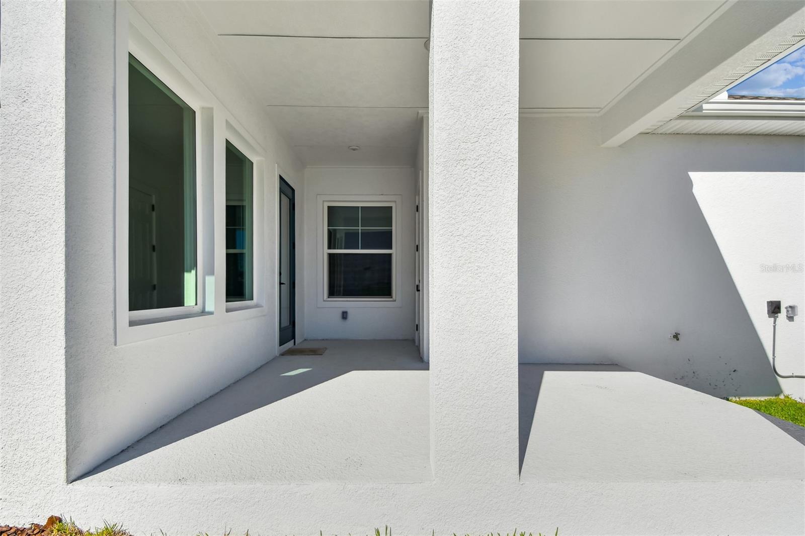 EMERALD LANDING AT WATERSIDE - Residential