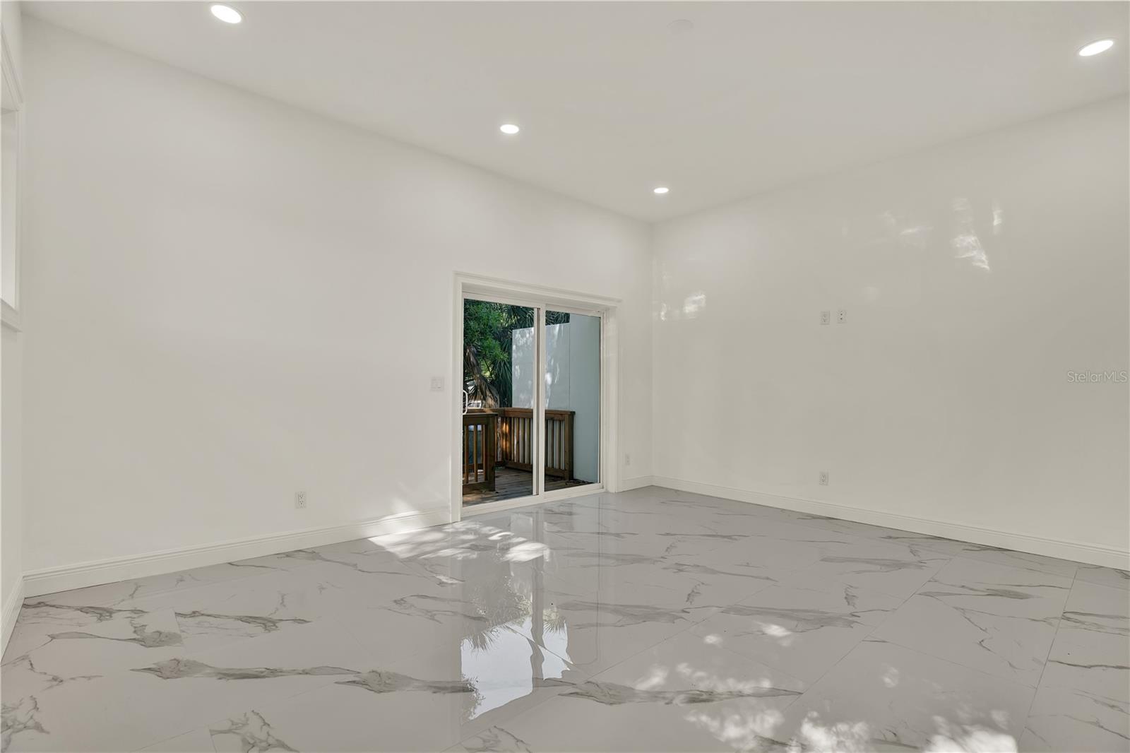 EAST TAMPA BLOCKS 1 TO 40 - Residential