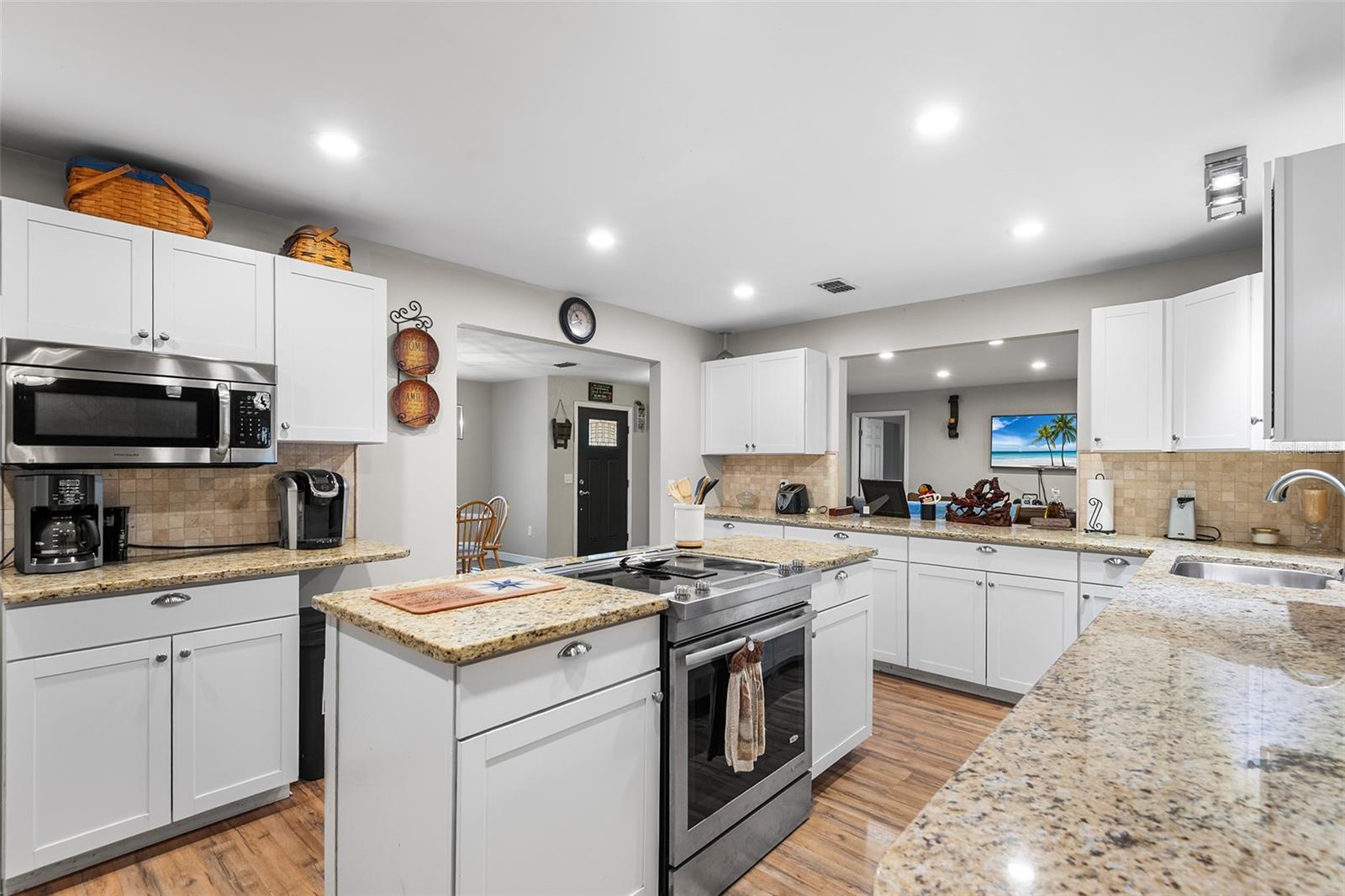 LAKE WHISTLER ESTATES - Residential