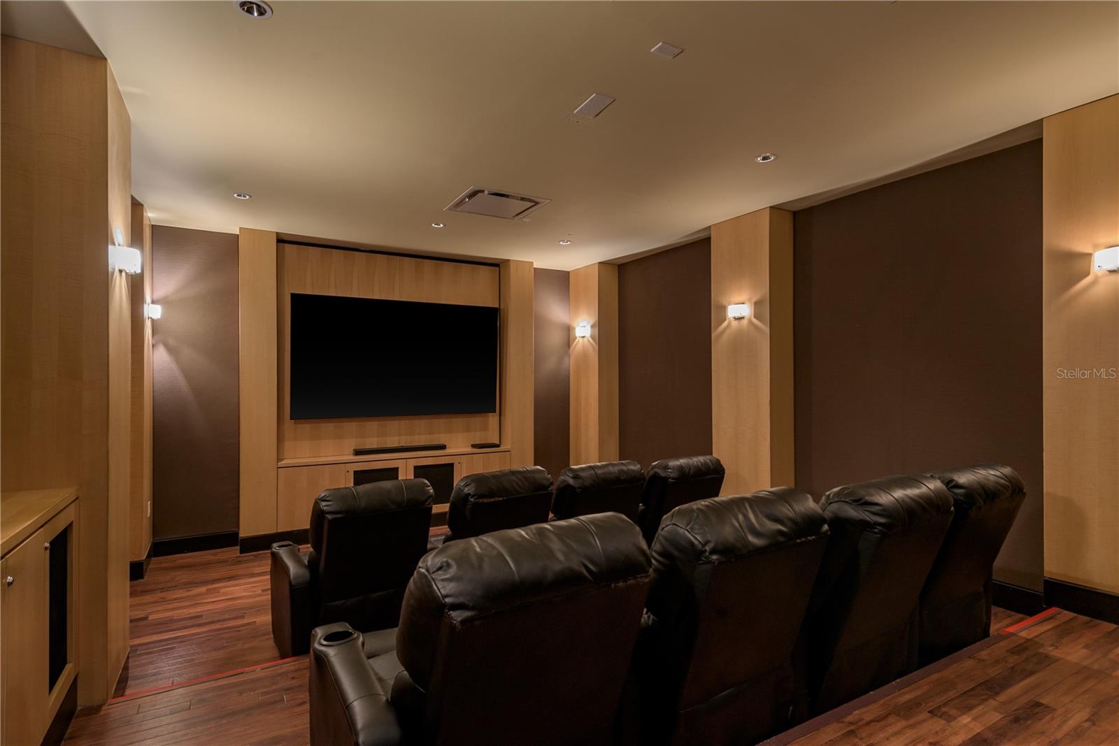 REGATTA BEACH CLUB CONDO - Residential