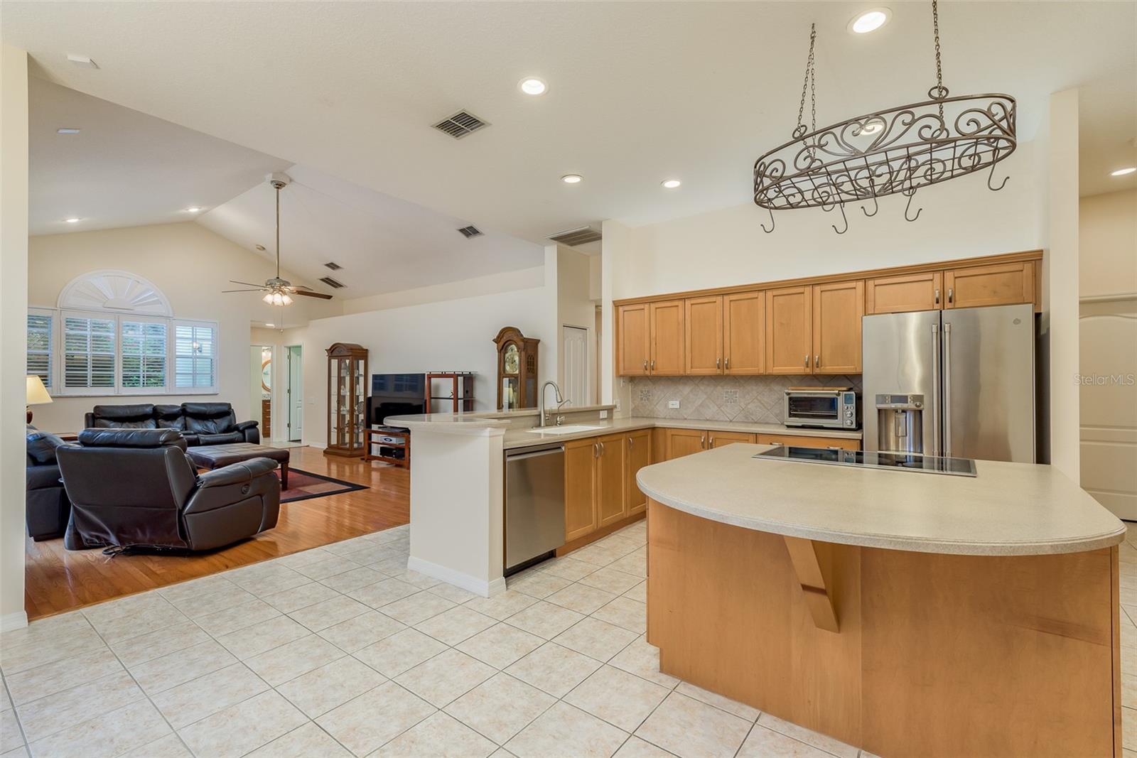 Photo 12 of 73 of 4033 LIGUSTRUM DRIVE house