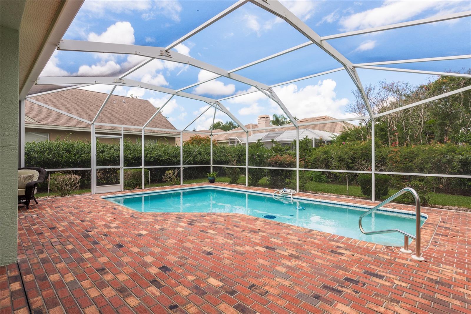 Photo 42 of 73 of 4033 LIGUSTRUM DRIVE house