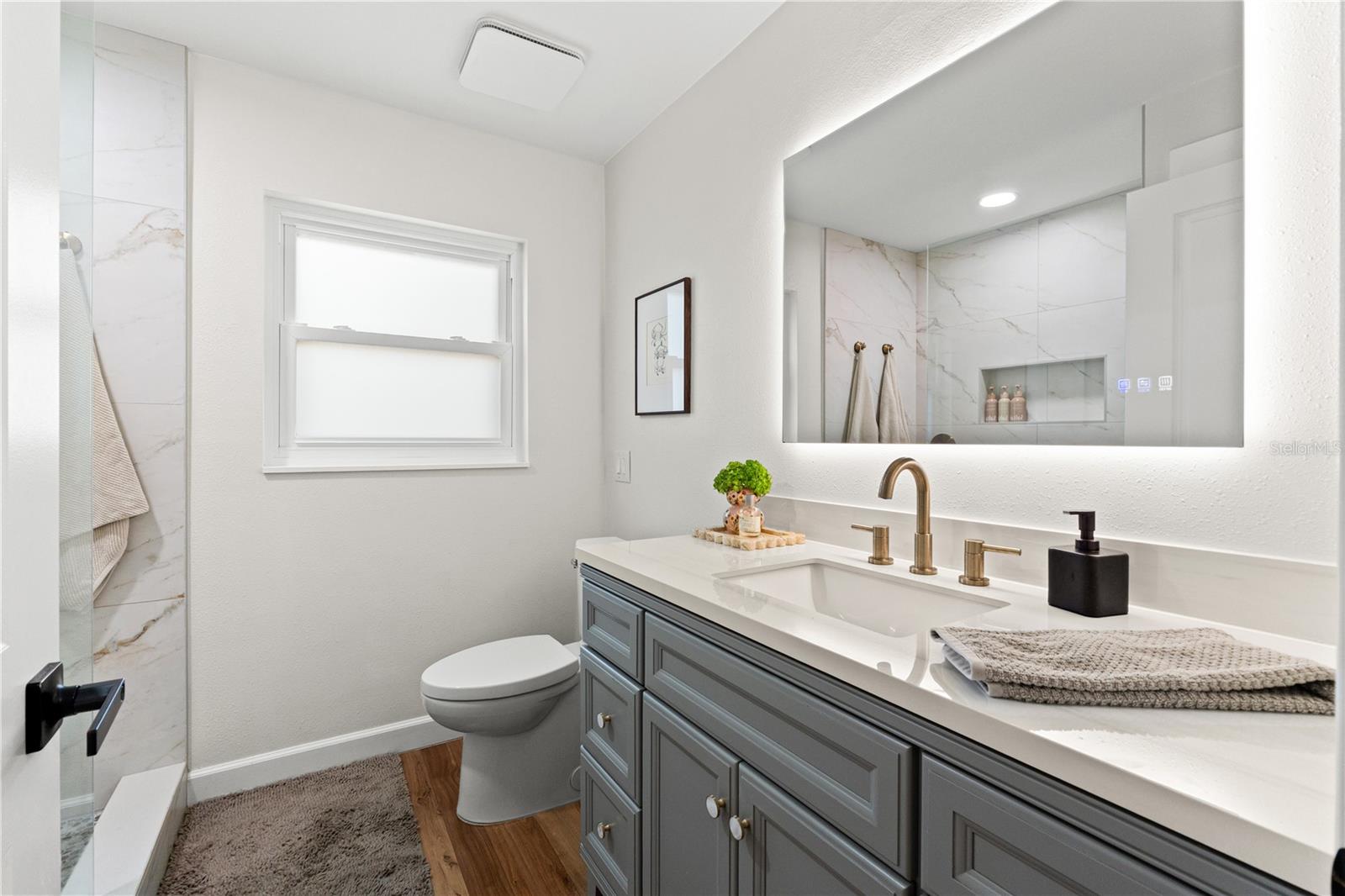 LAKEWOOD ESTATES SEC C - Residential