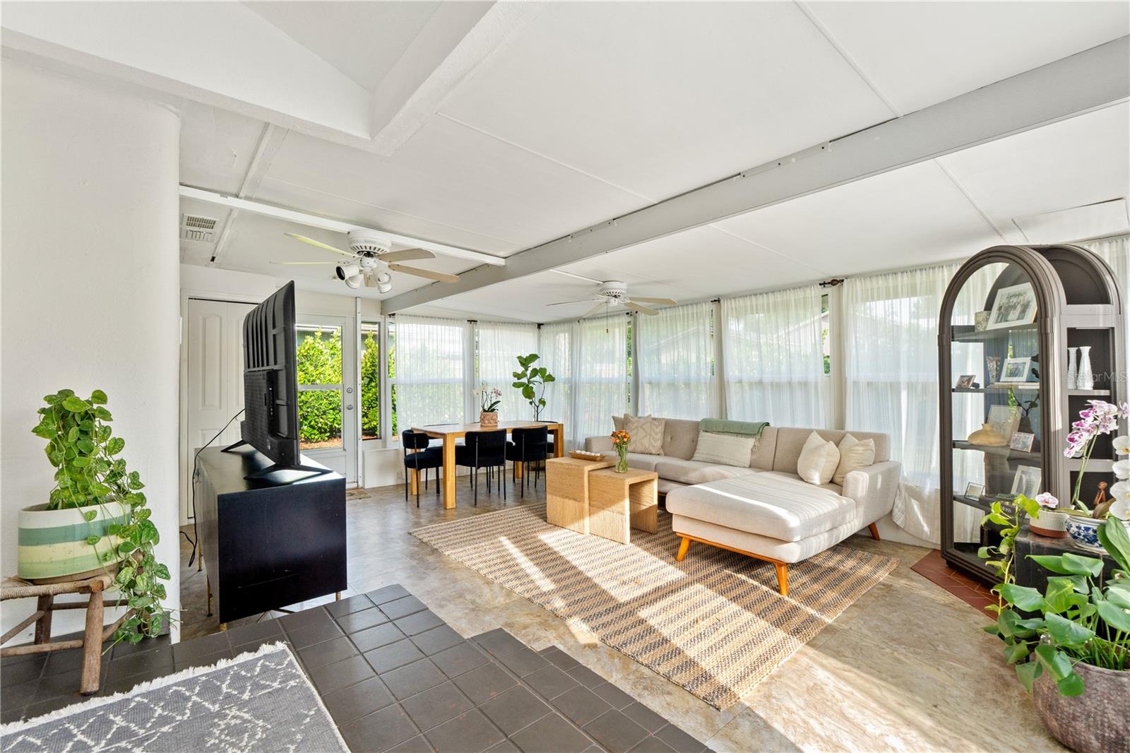 LAKEWOOD ESTATES SEC C - Residential