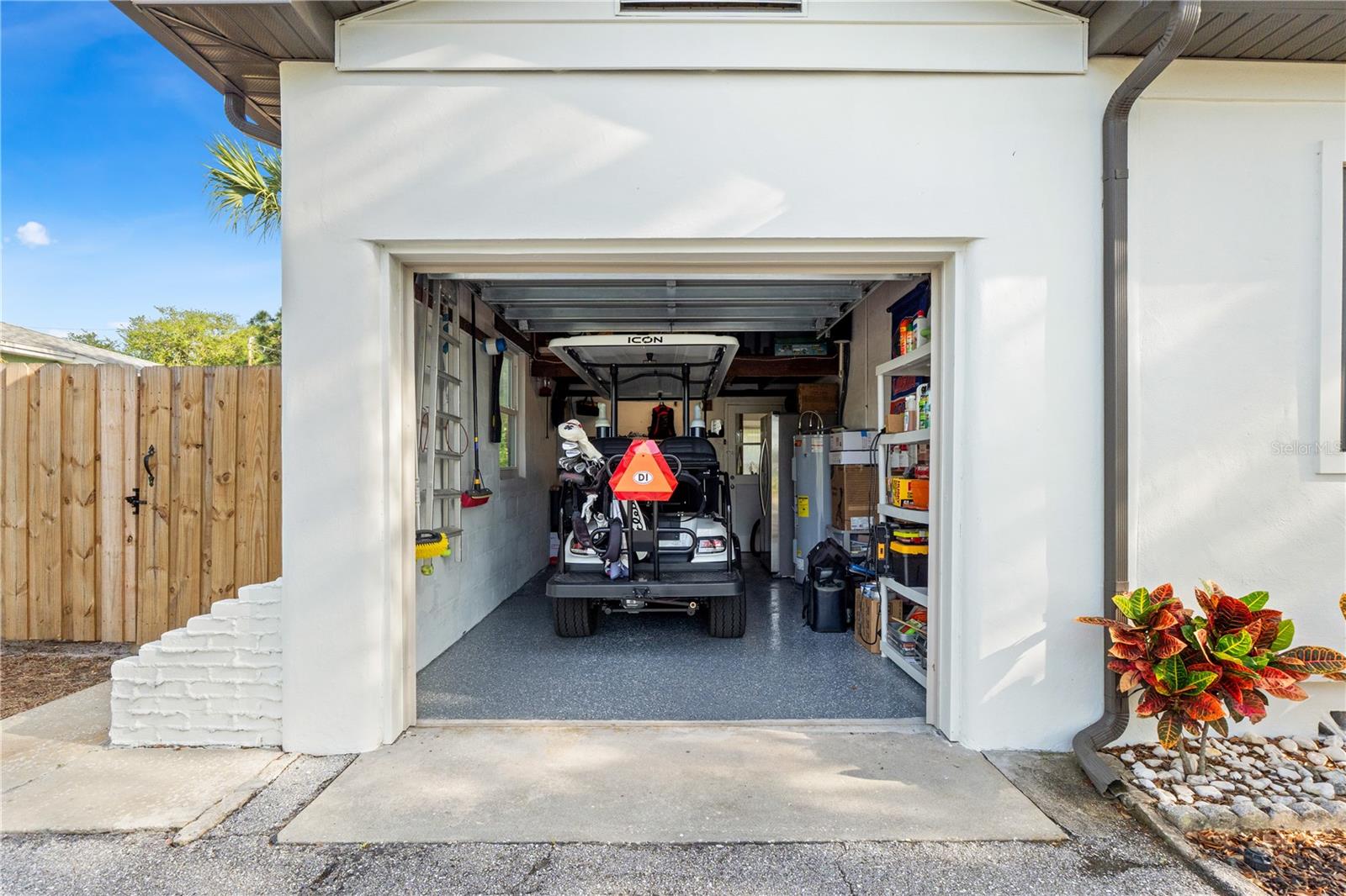 LAKEWOOD ESTATES SEC C - Residential