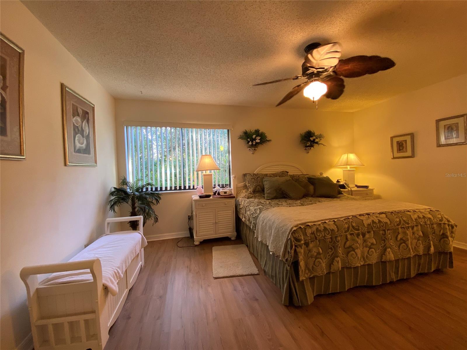 Seawoods Un 01 - Residential