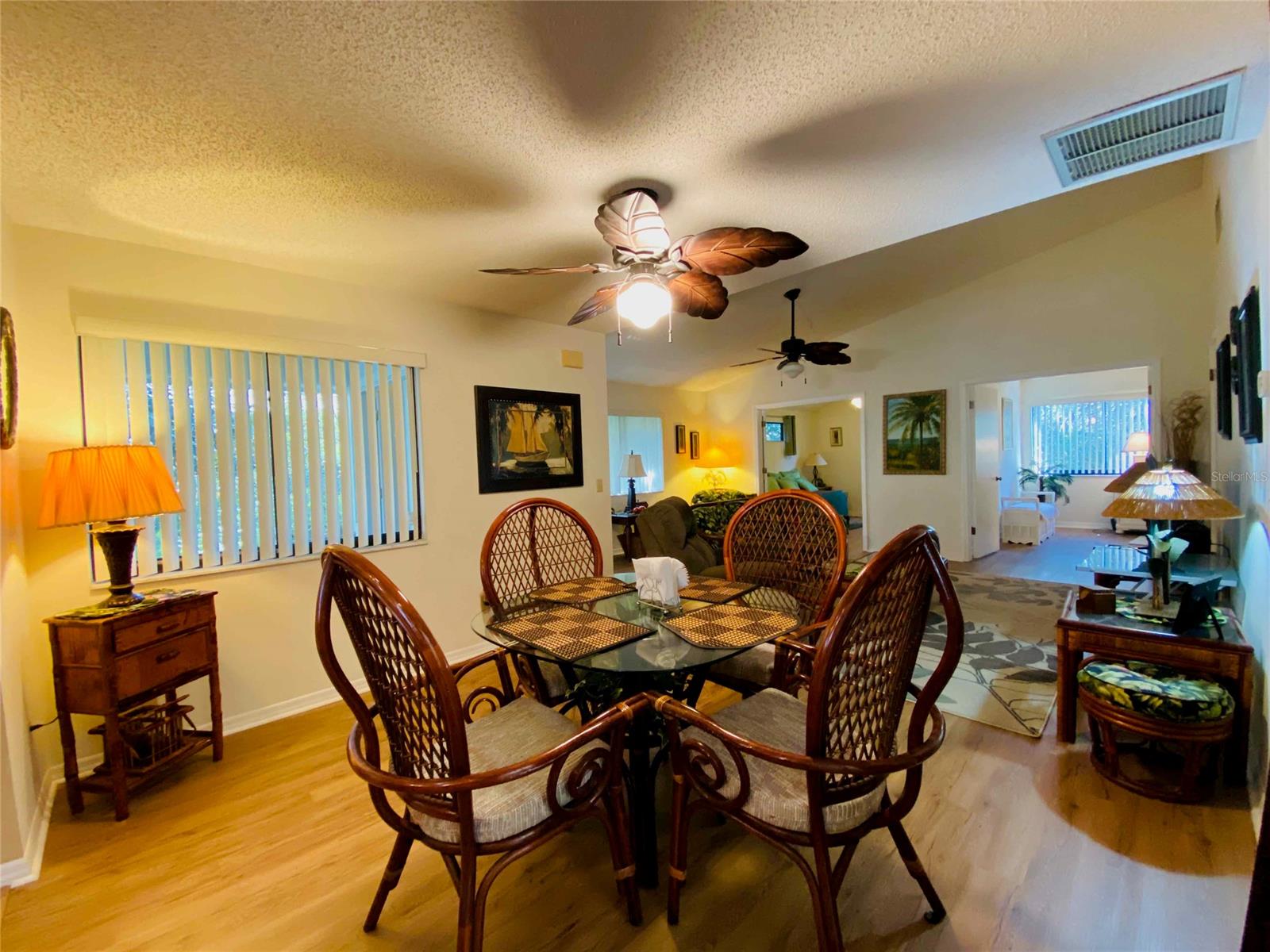 Seawoods Un 01 - Residential