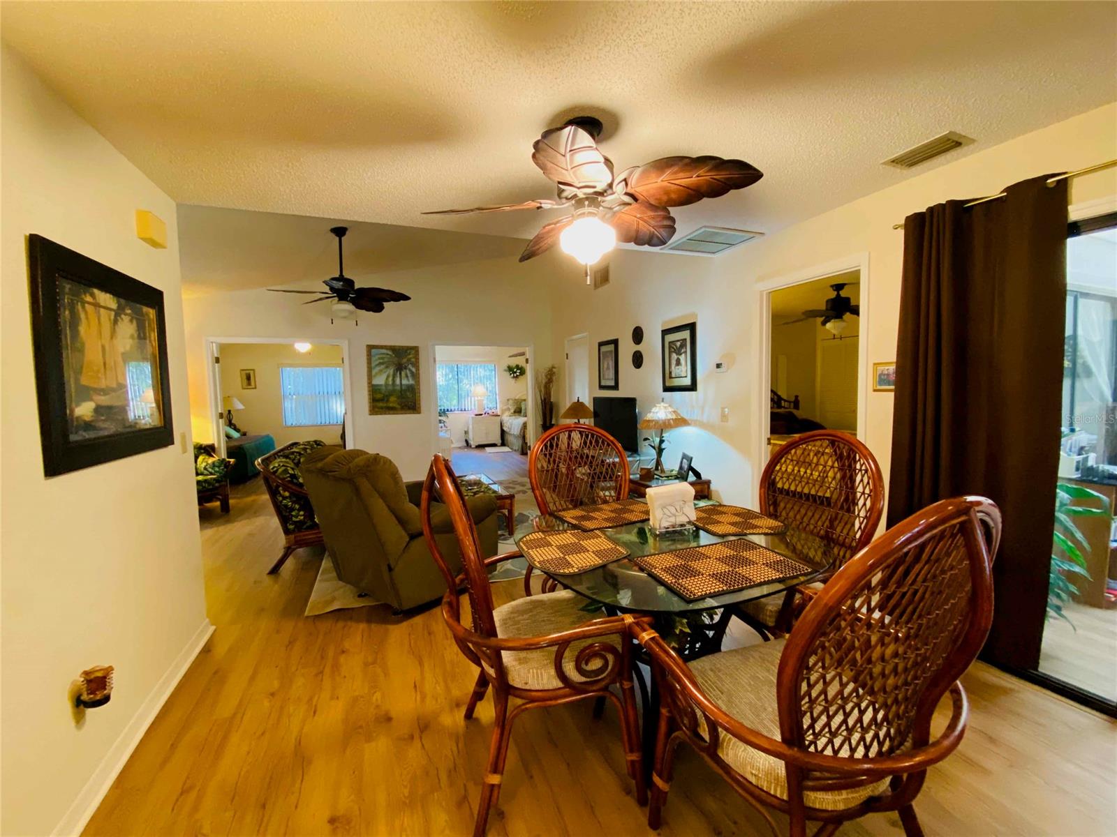 Seawoods Un 01 - Residential