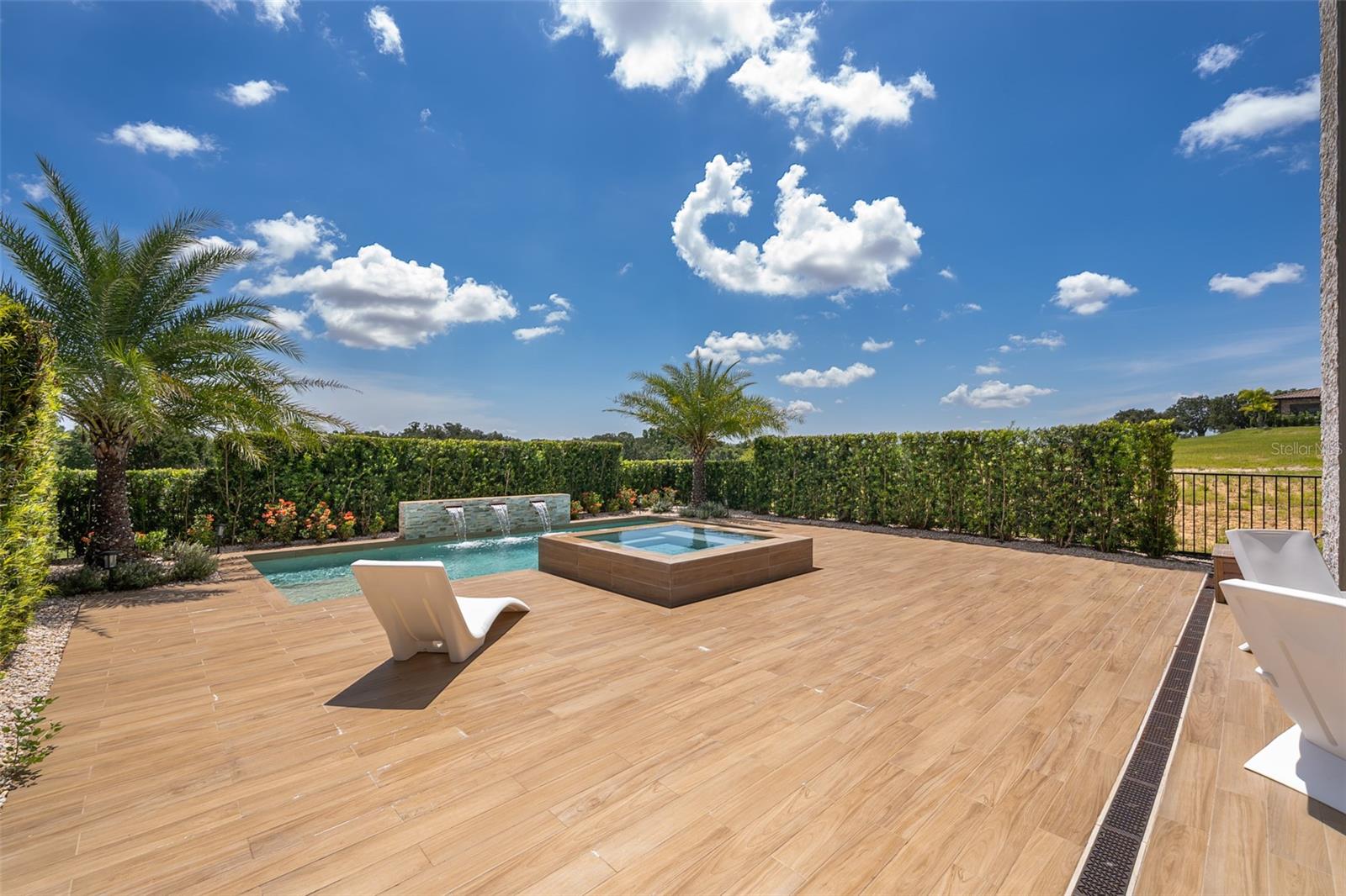 BELLA COLLINA WEST SUB - Residential