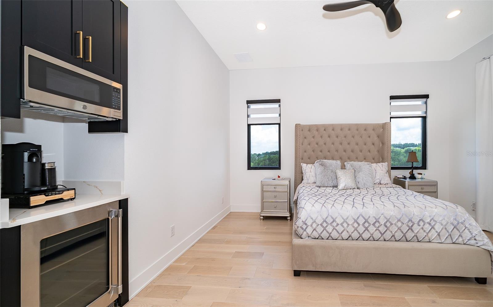 BELLA COLLINA WEST SUB - Residential