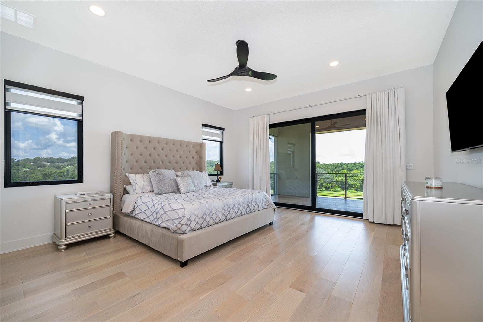 BELLA COLLINA WEST SUB - Residential