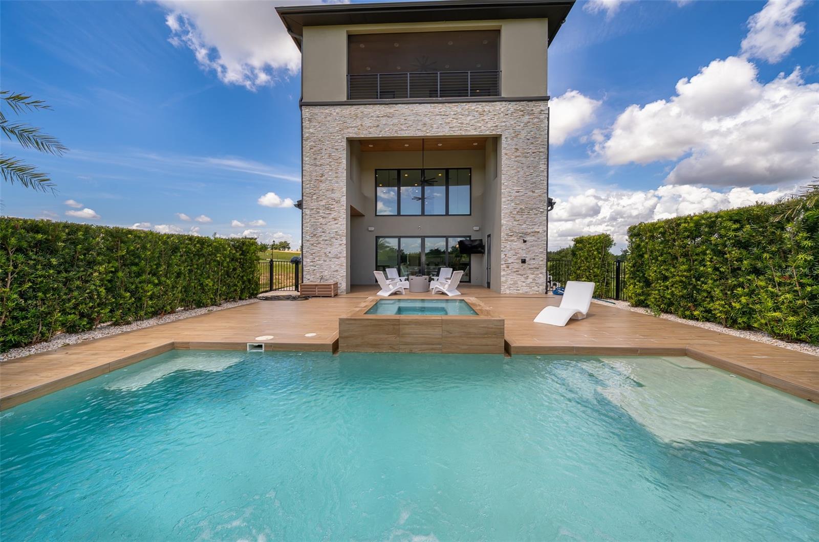 BELLA COLLINA WEST SUB - Residential