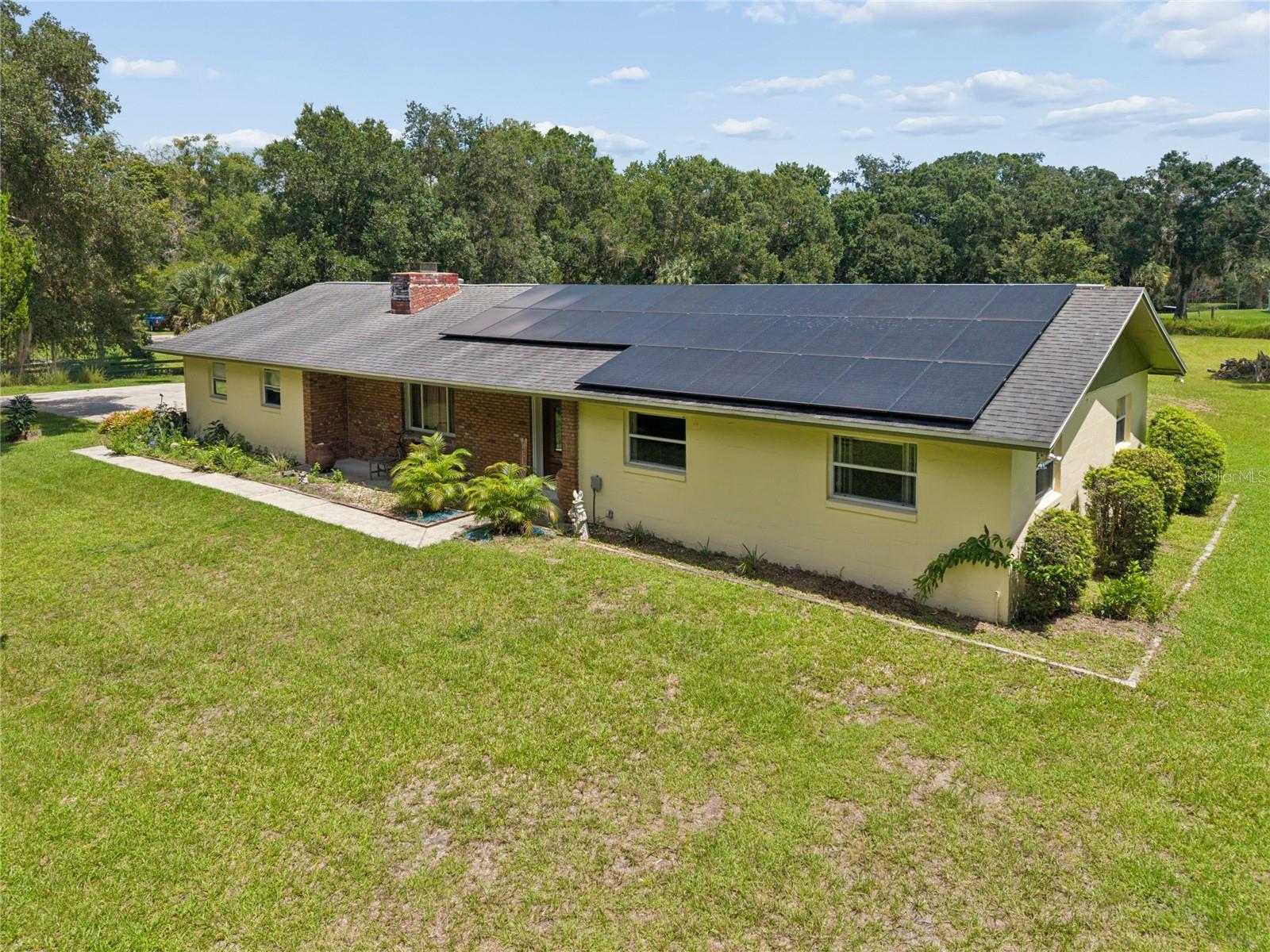 4285 SHAMROCK DRIVE