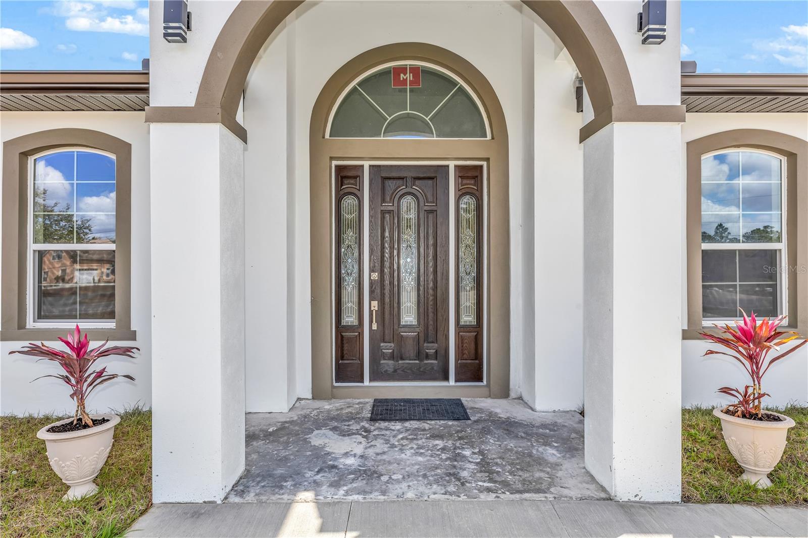 WEDGEFIELD - Residential