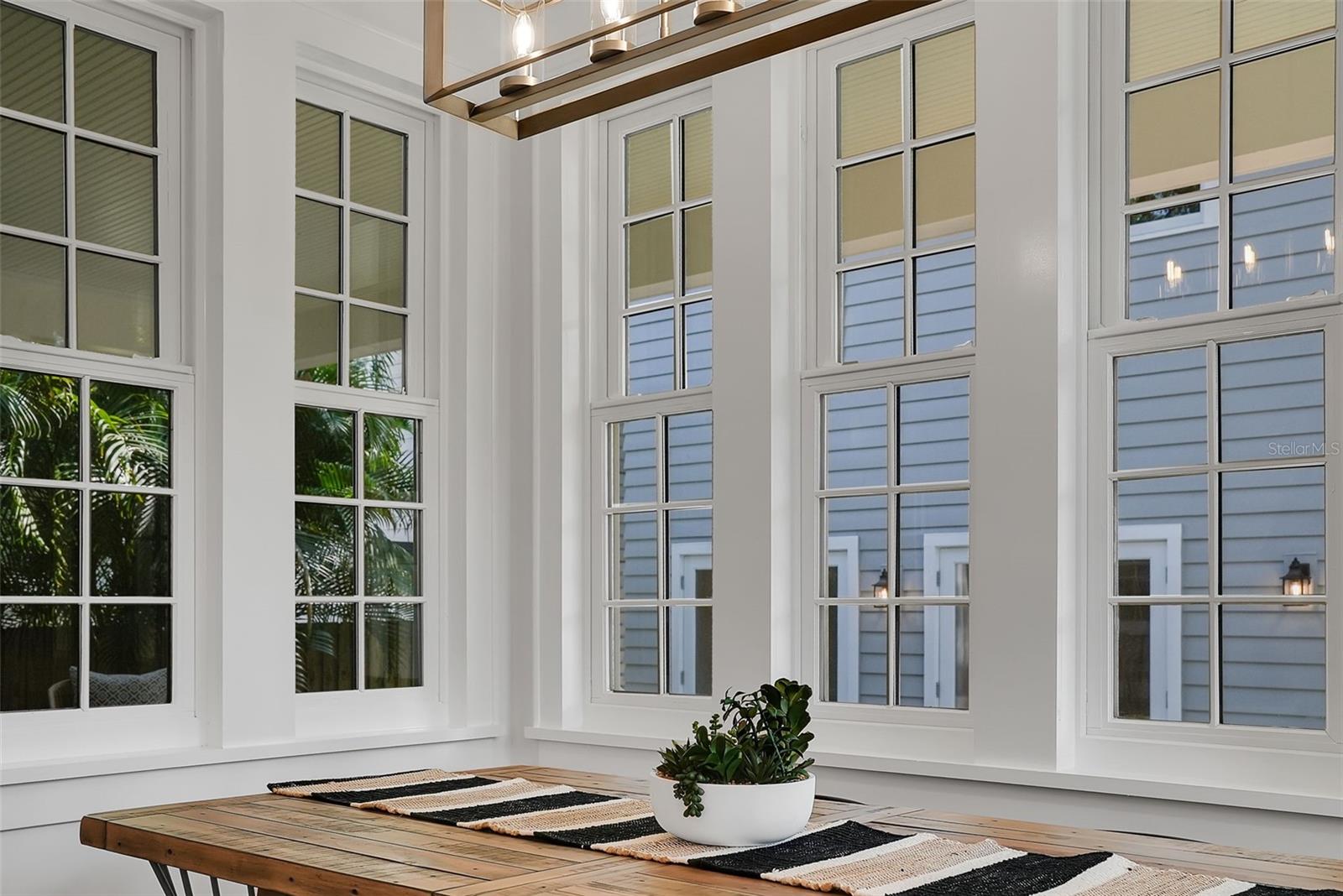 LINGERLONG - Residential