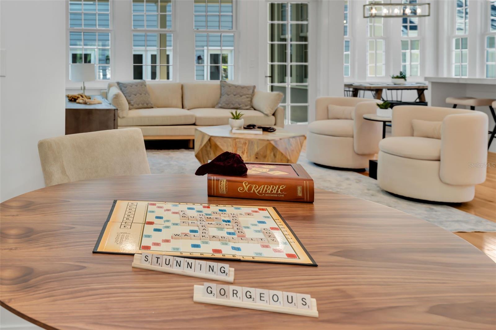 LINGERLONG - Residential