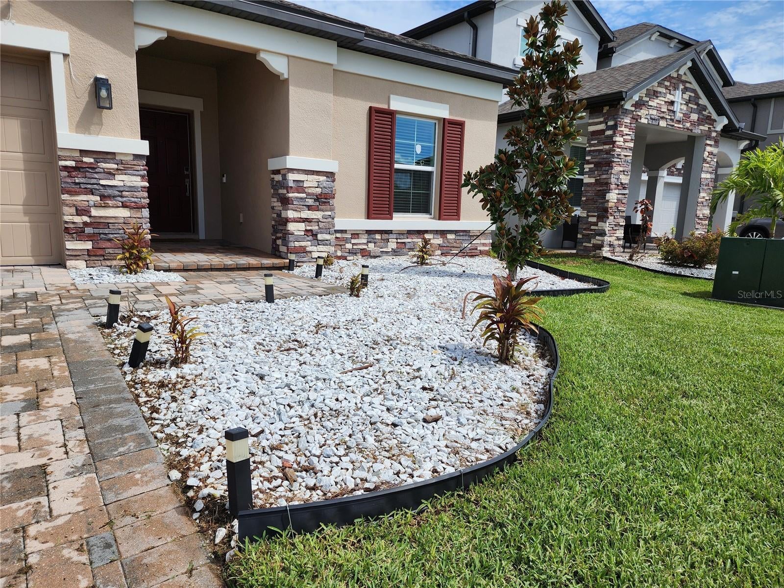 9342 CRESCENT RAY DRIVE