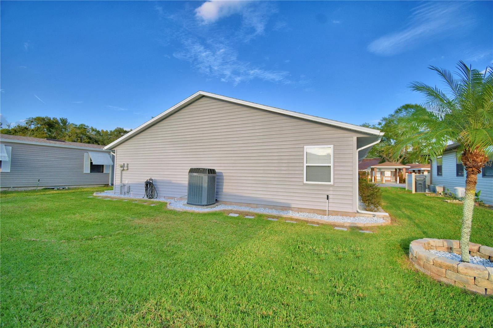 COLONNADES PH 01 - Residential