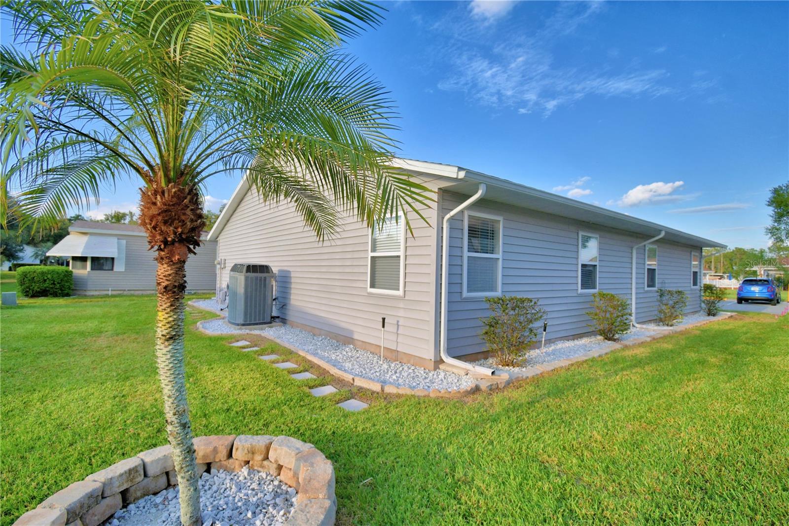 COLONNADES PH 01 - Residential