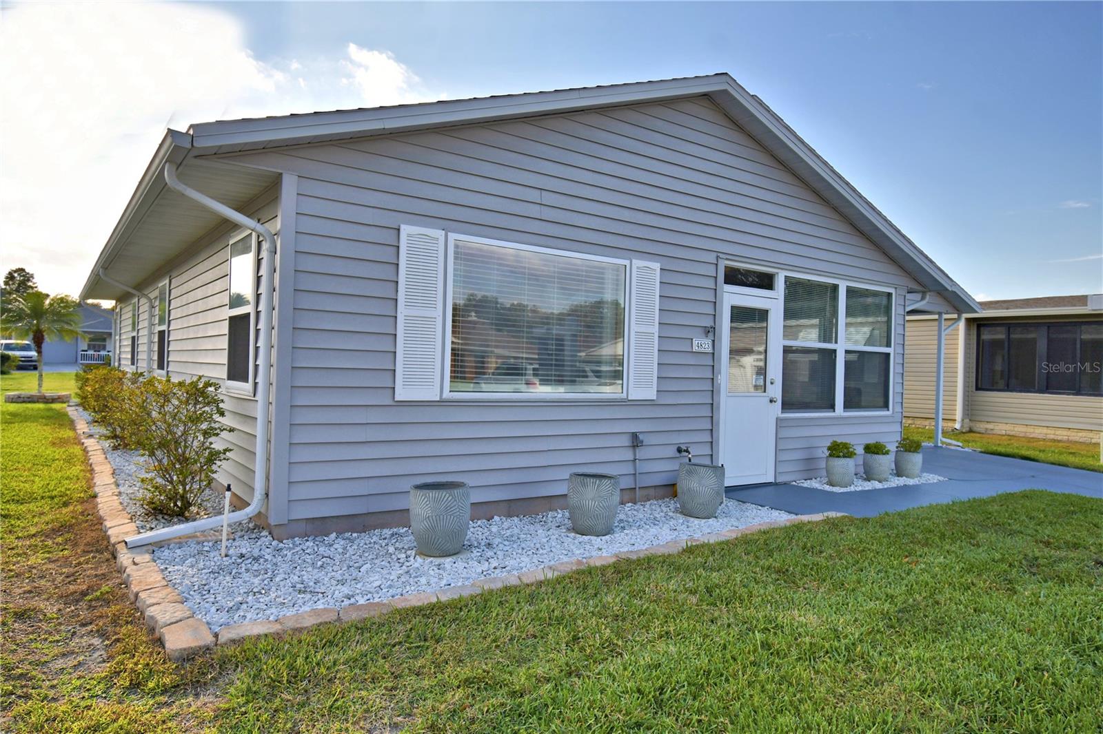 COLONNADES PH 01 - Residential