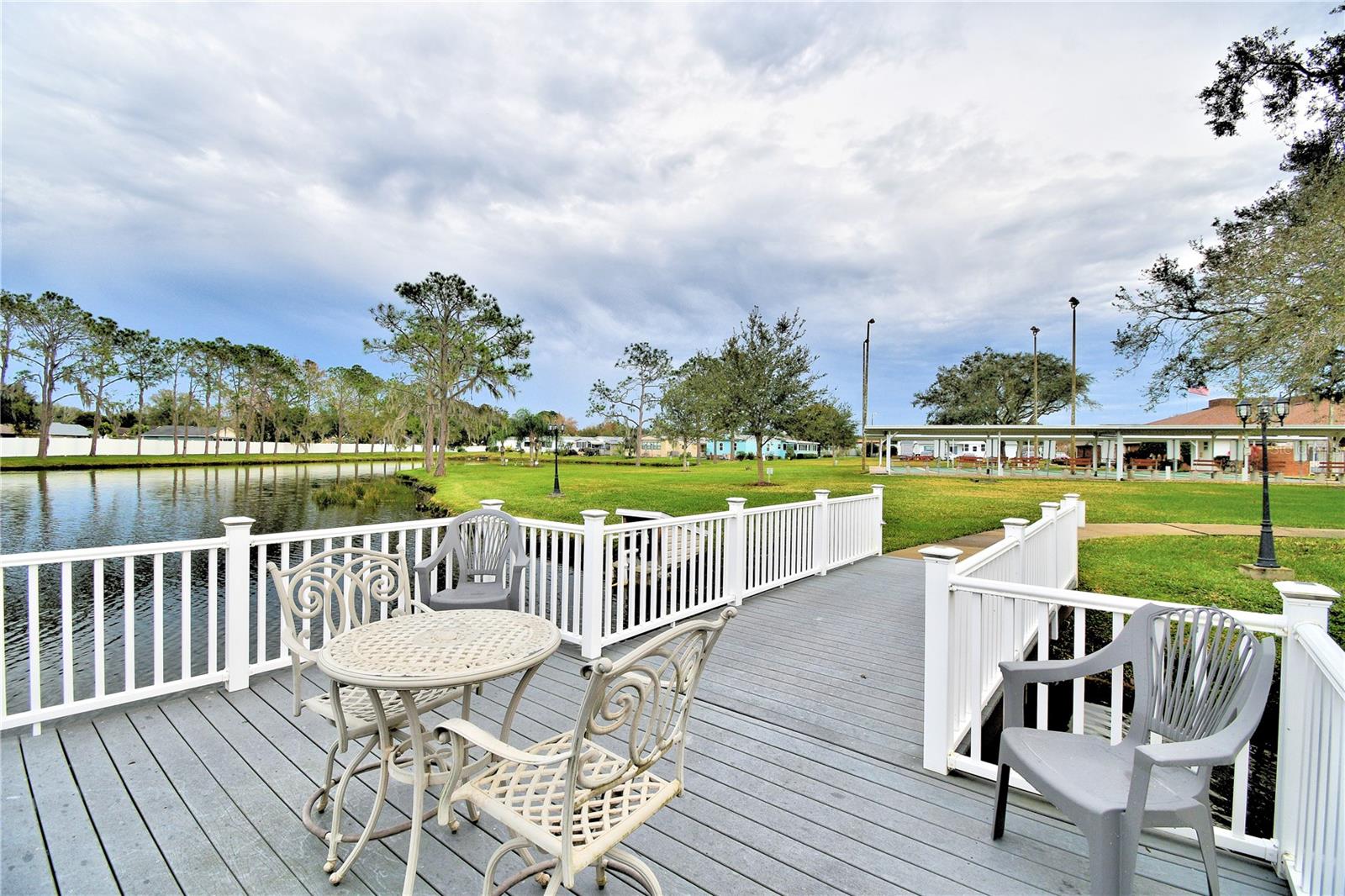 COLONNADES PH 01 - Residential