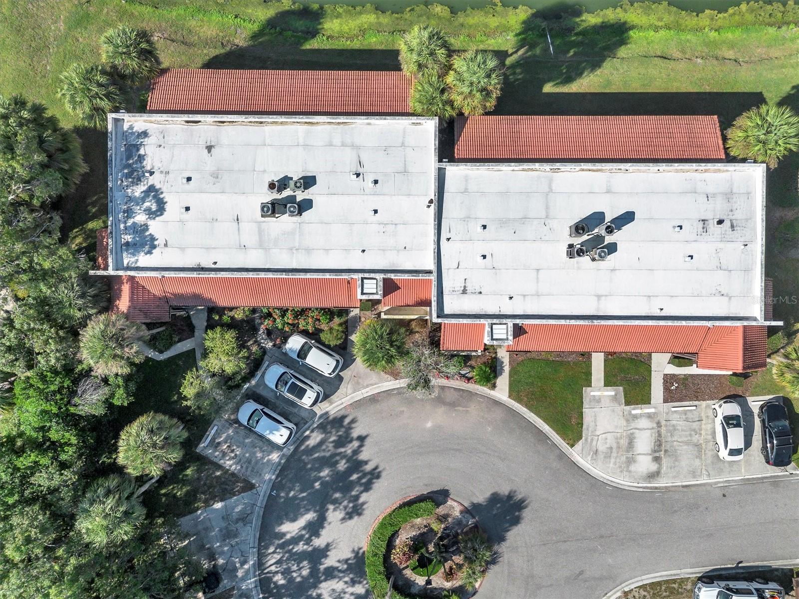 COUNTRY CLUB VILLAGE CONDO - Residential