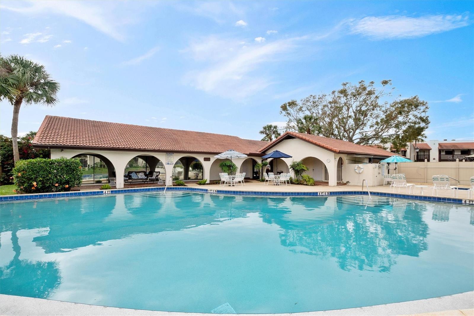 COUNTRY CLUB VILLAGE CONDO - Residential