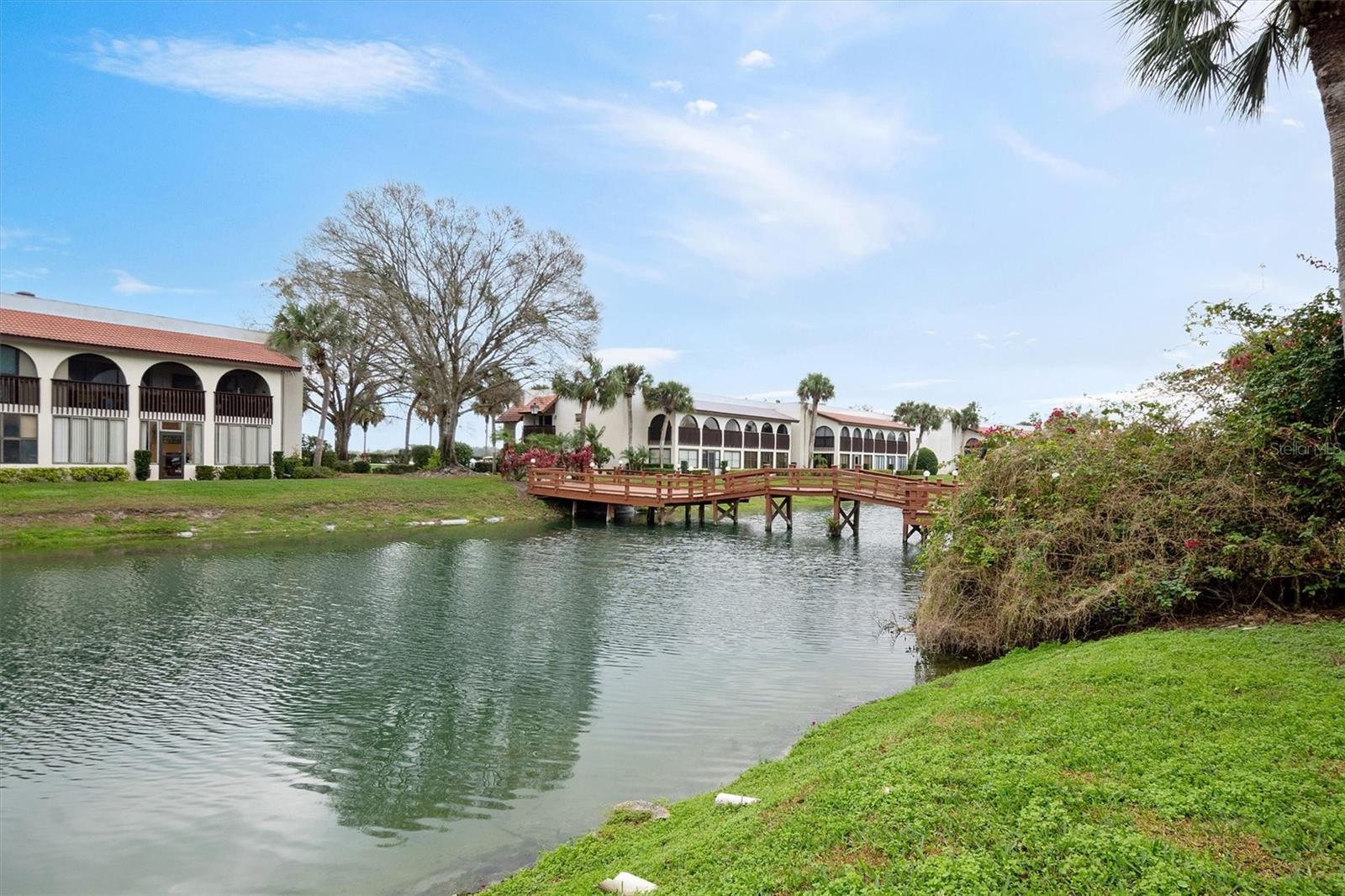 COUNTRY CLUB VILLAGE CONDO - Residential