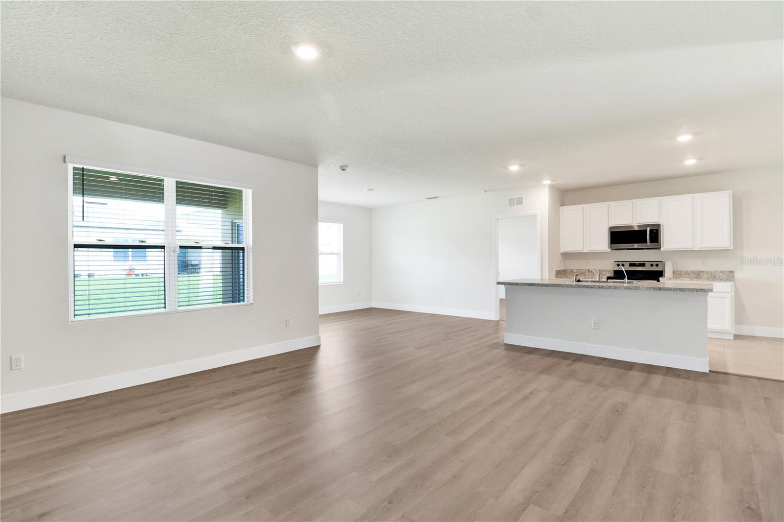 MEADOW WALK PH 1 - Residential Lease