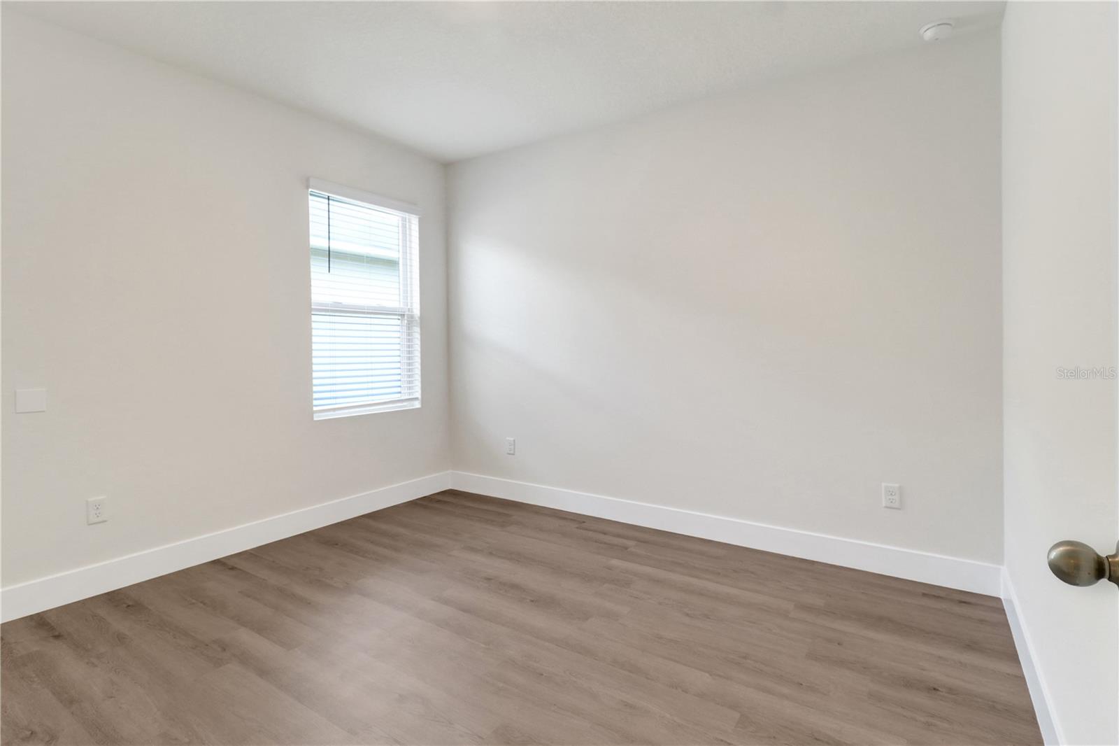 MEADOW WALK PH 1 - Residential Lease