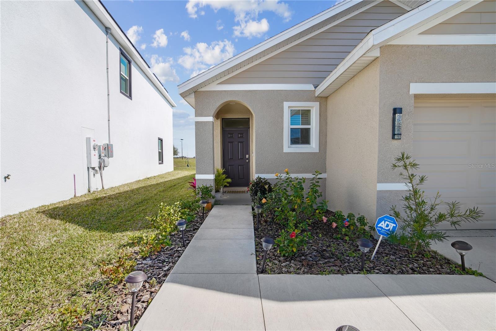 10665 PENNY GALE LOOP