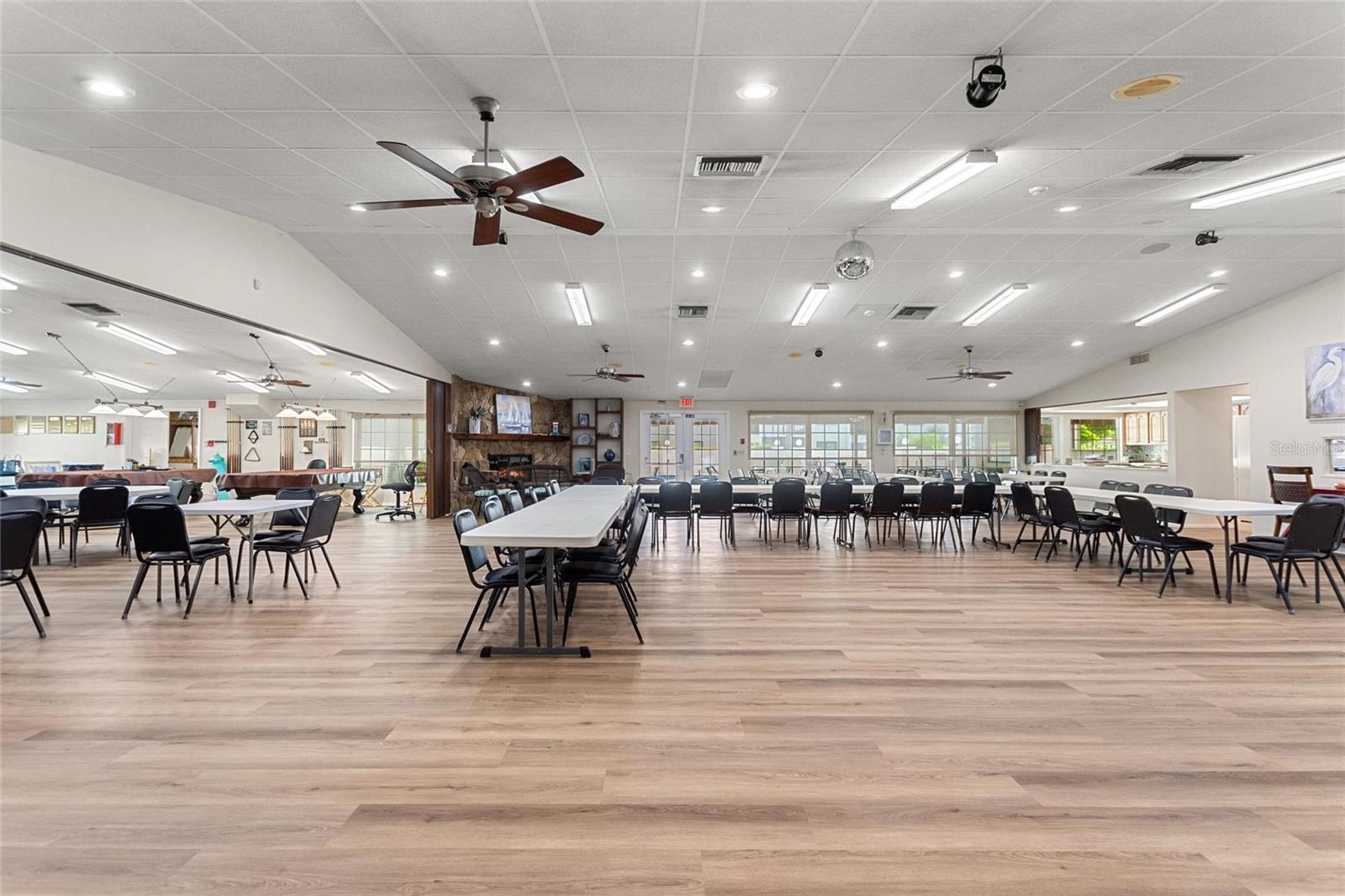 COUNTRY VILLAGE SEC 3 - Residential