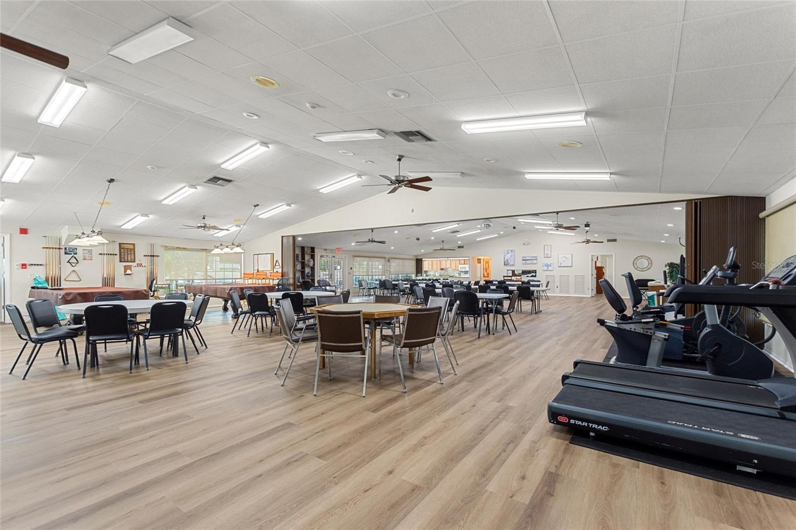 COUNTRY VILLAGE SEC 3 - Residential