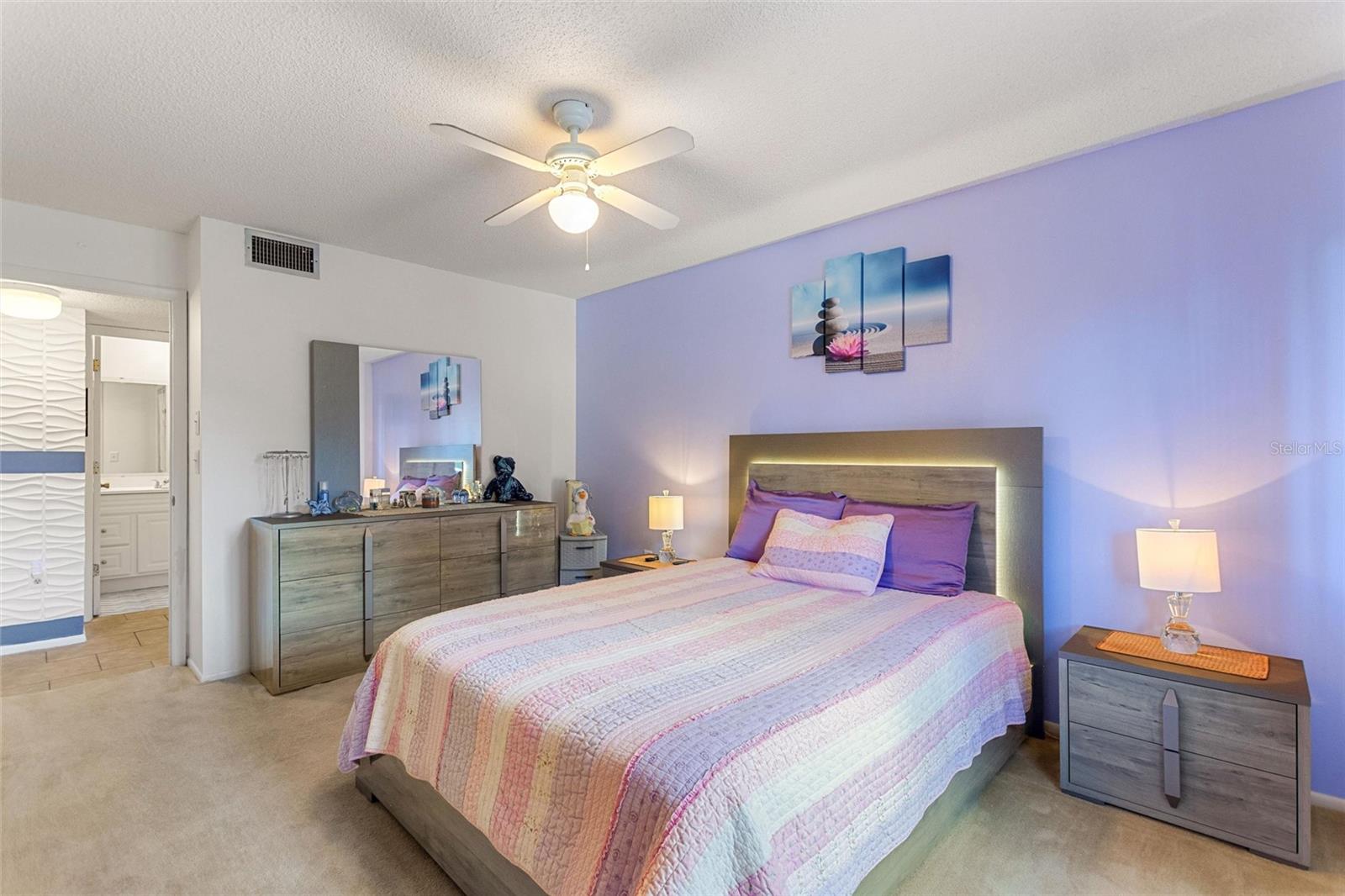 COUNTRY VILLAGE SEC 3 - Residential