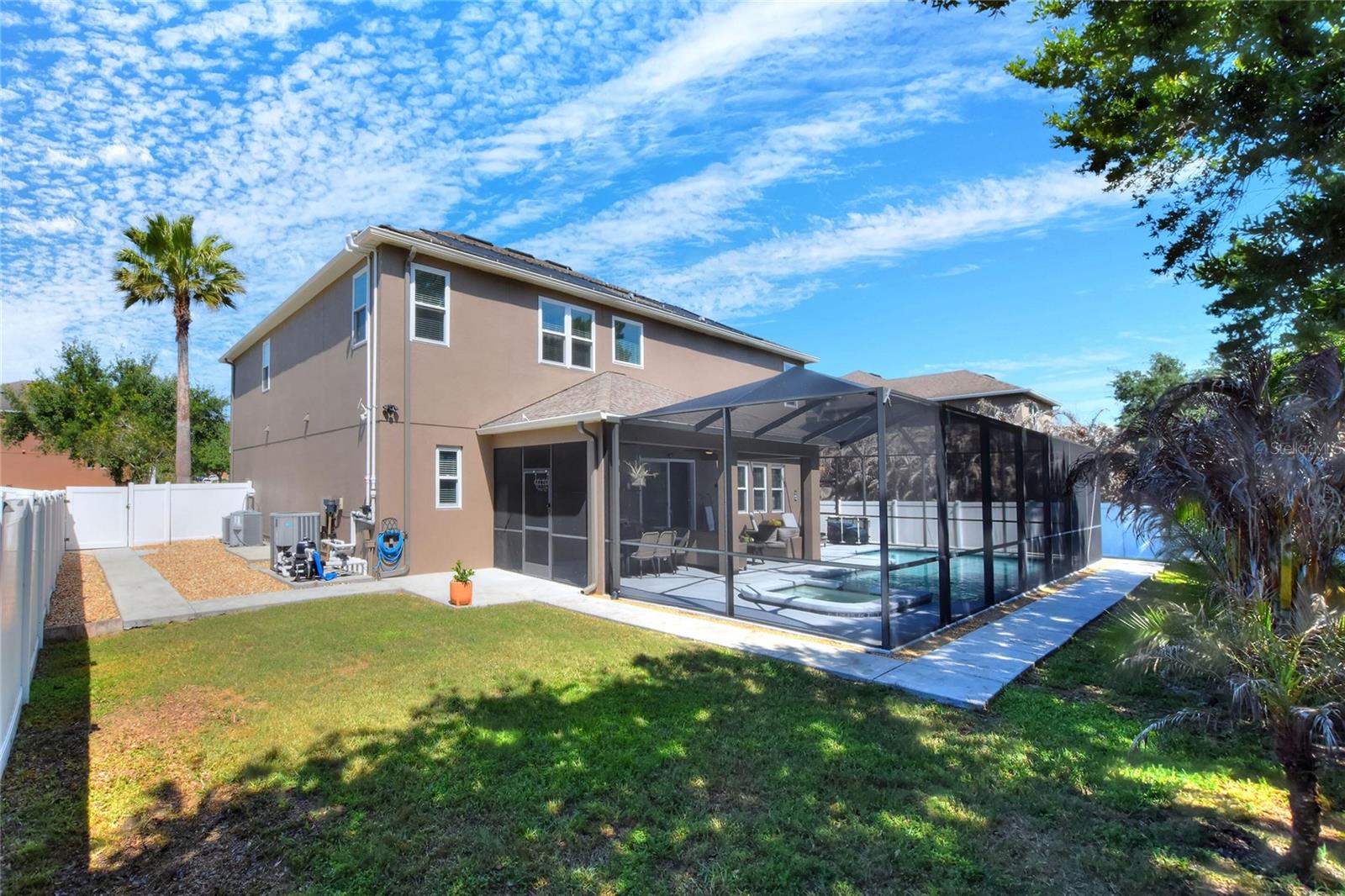 ESTATES/AUBRUNDALE PH 2 - Residential