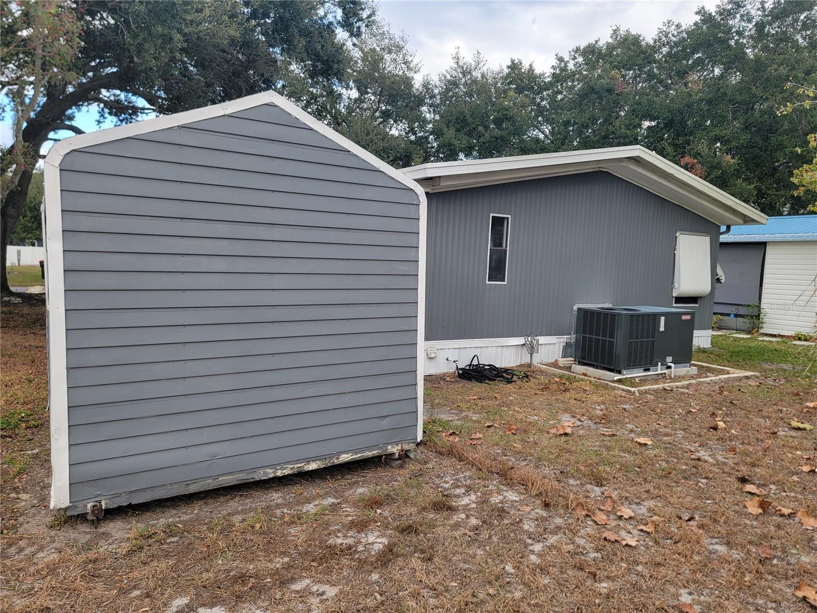 SPRING HILLS ESTATE - Residential