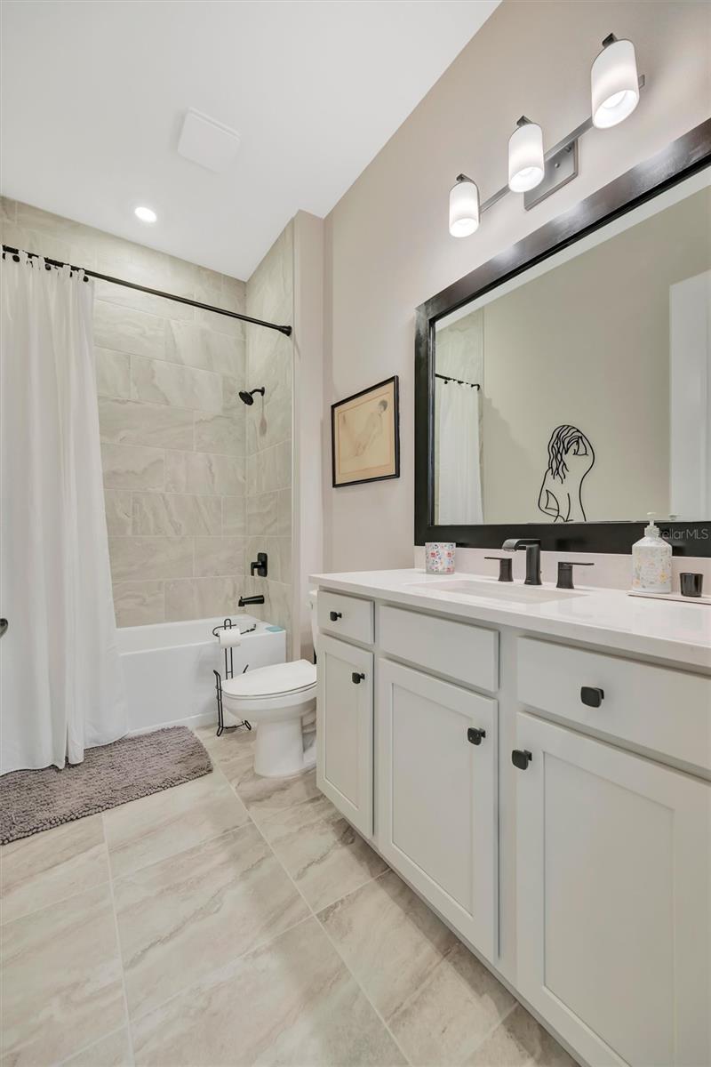 ESPLANADE NORTH AT ARTISAN LAKES SUBPH I - Residential