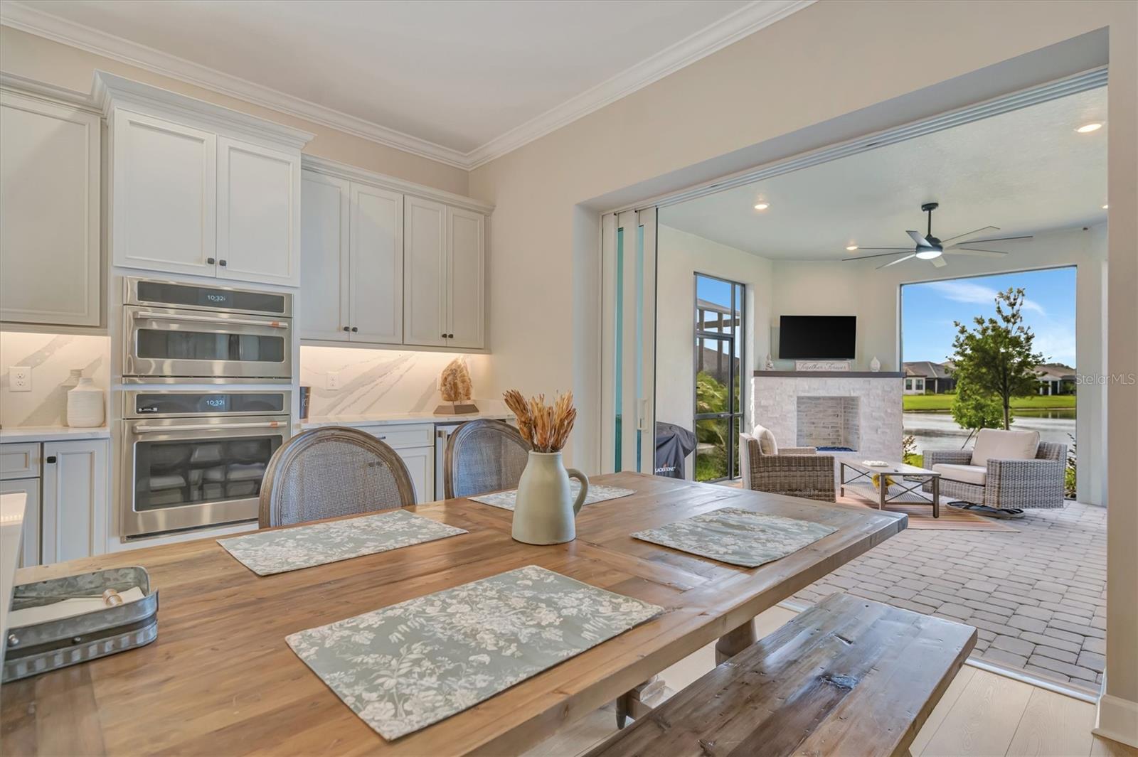 ESPLANADE NORTH AT ARTISAN LAKES SUBPH I - Residential