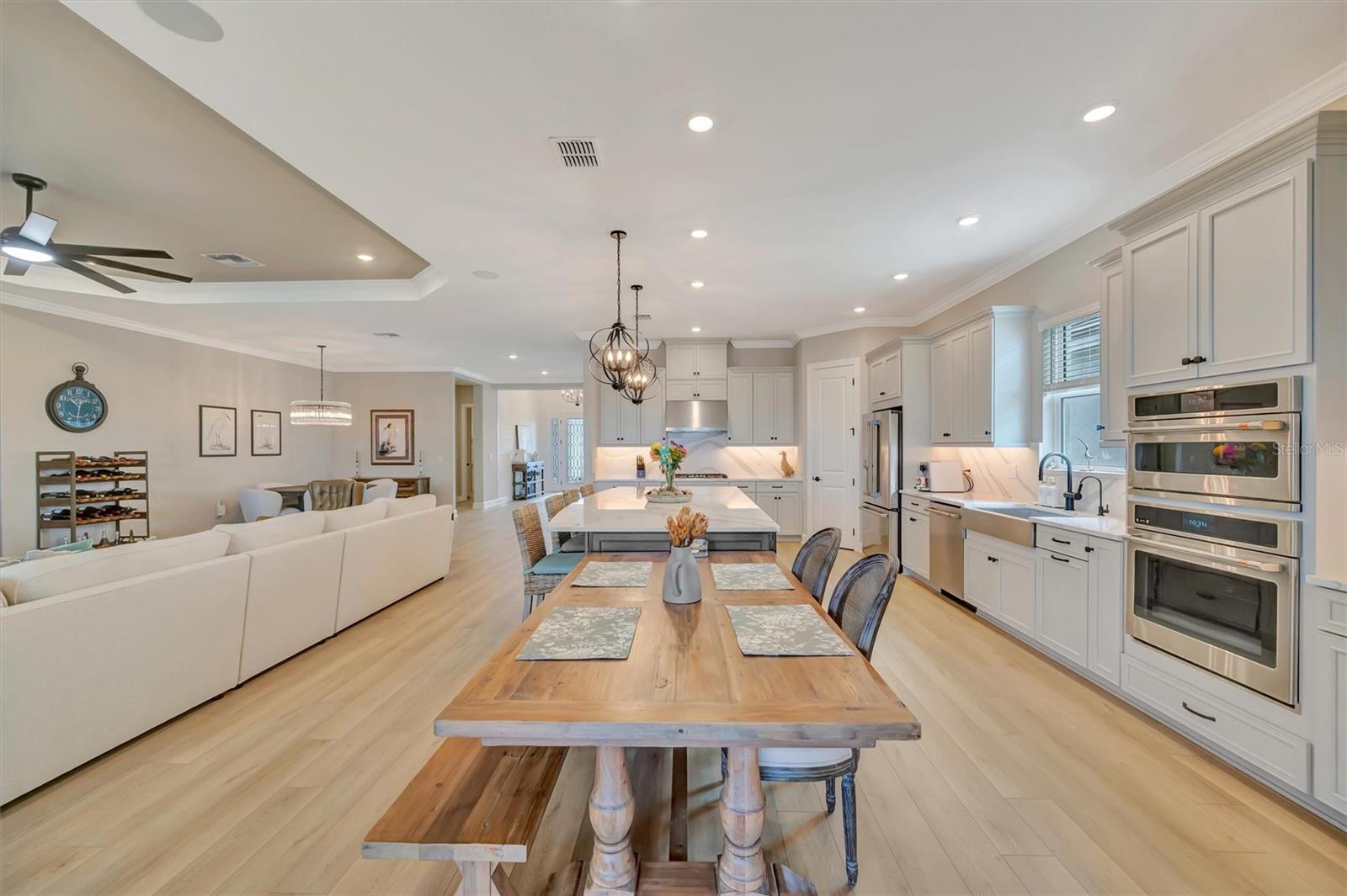 ESPLANADE NORTH AT ARTISAN LAKES SUBPH I - Residential