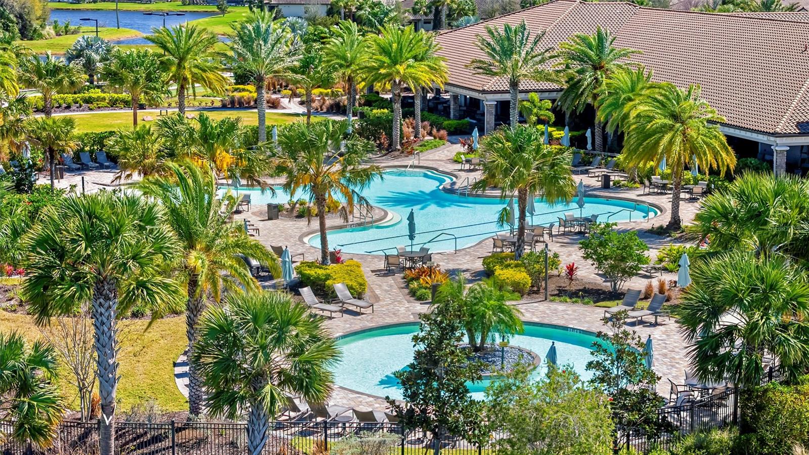 ESPLANADE NORTH AT ARTISAN LAKES SUBPH I - Residential