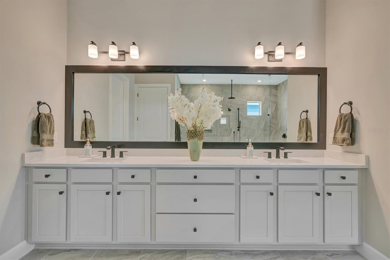 ESPLANADE NORTH AT ARTISAN LAKES SUBPH I - Residential